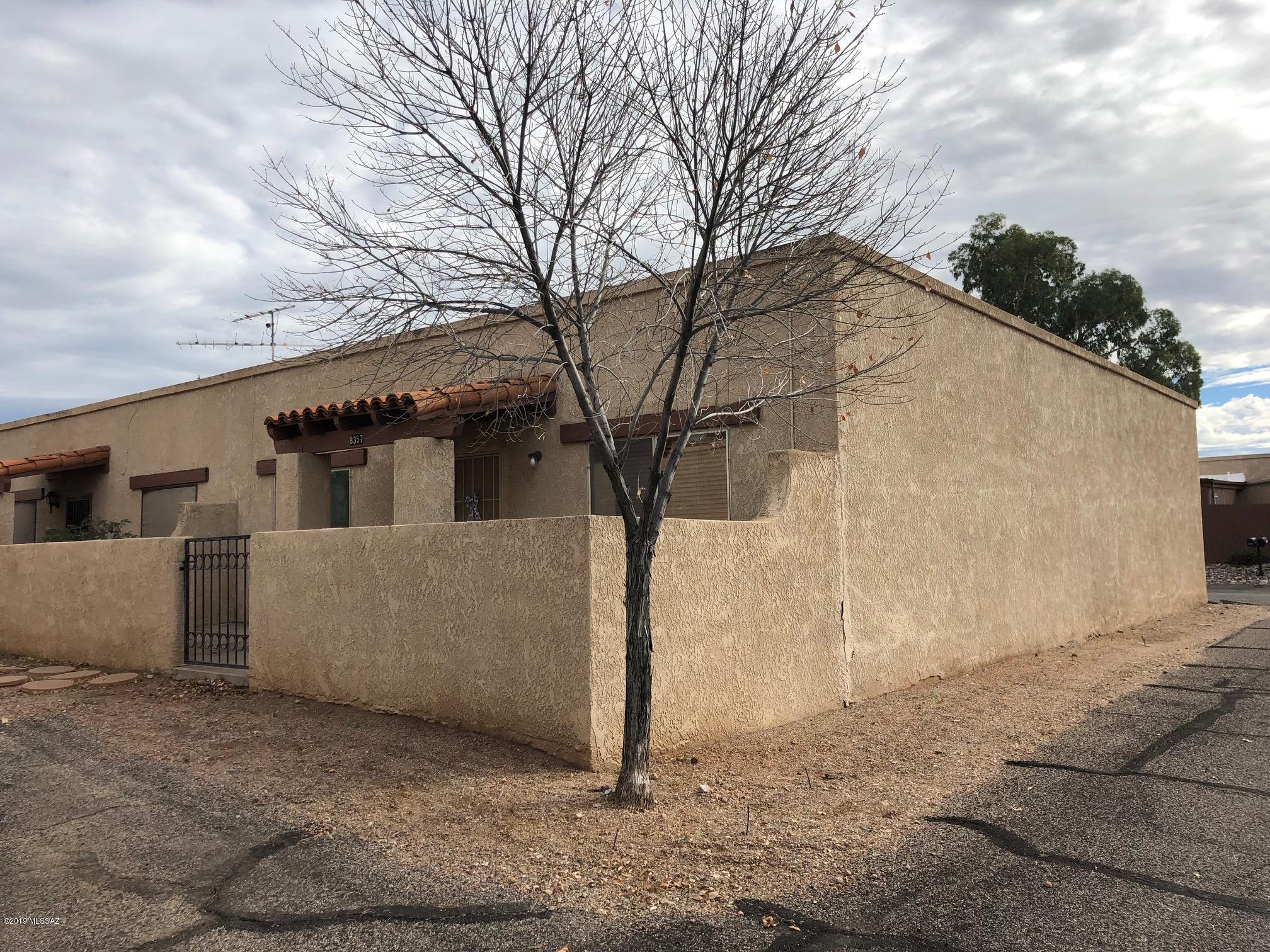 Spanish Meadows Twnhss (1-105) - Residential