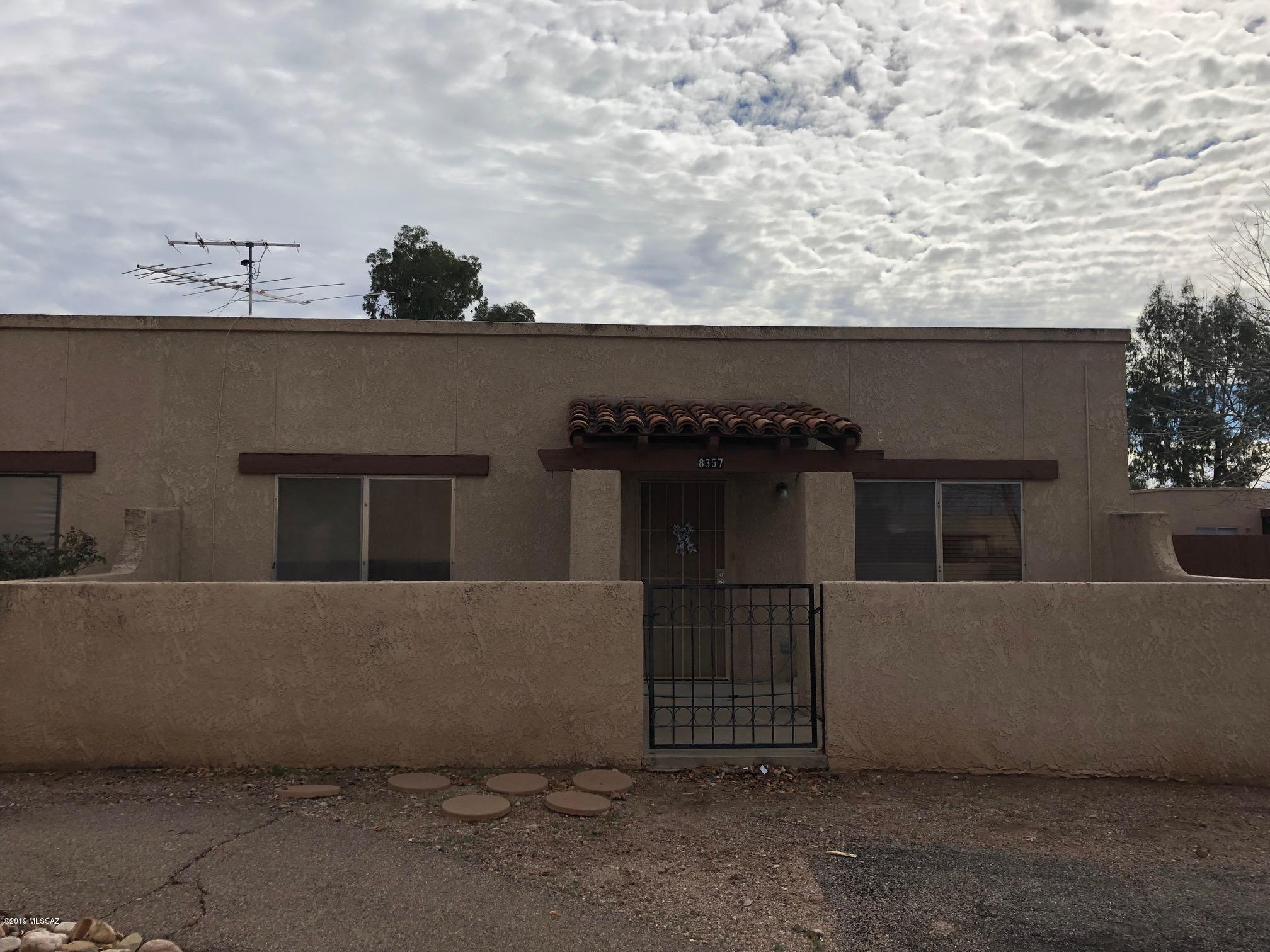 Spanish Meadows Twnhss (1-105) - Residential