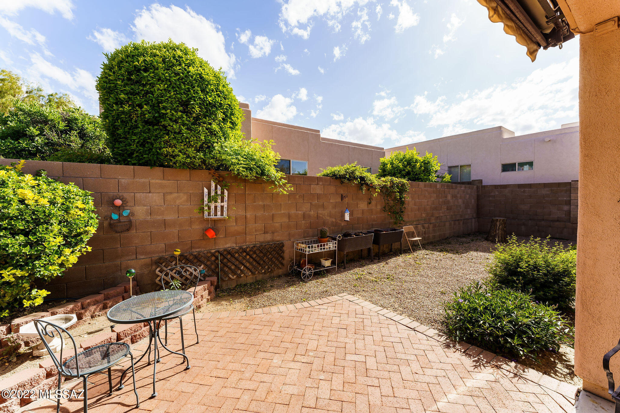 Rancho Esperero (1-343) - Residential