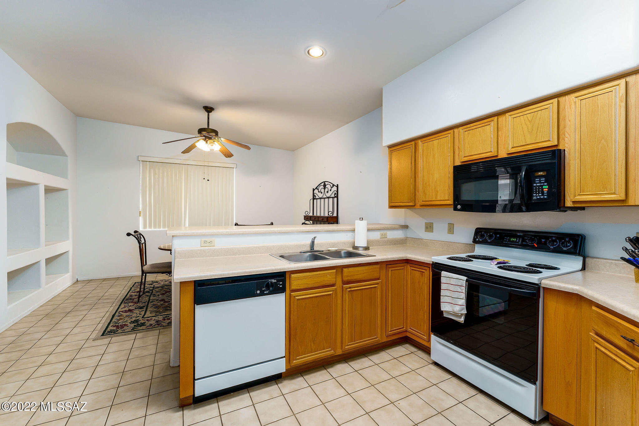Rancho Esperero (1-343) - Residential
