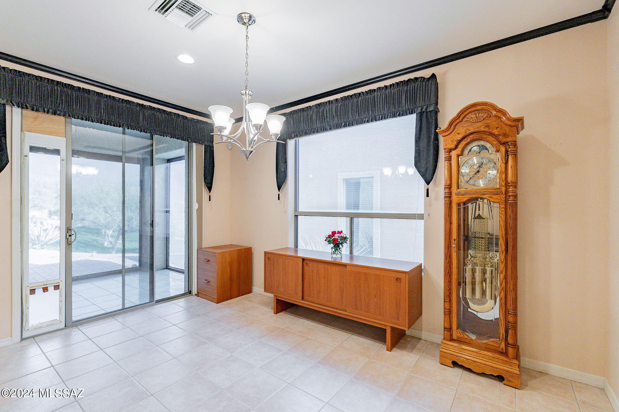 Las Campanas Villiage Phase II (112-219) - Residential