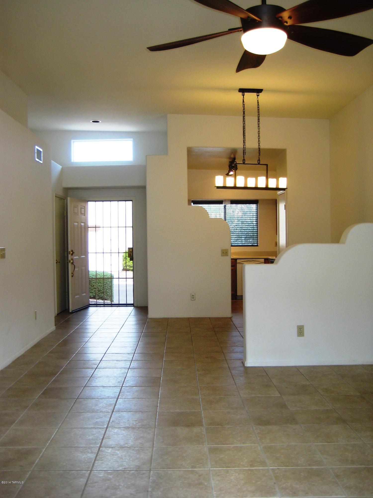Town & Country (1-143) - Residential Lease