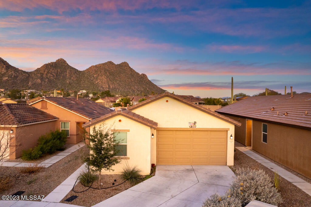 Dakota Vista - Residential