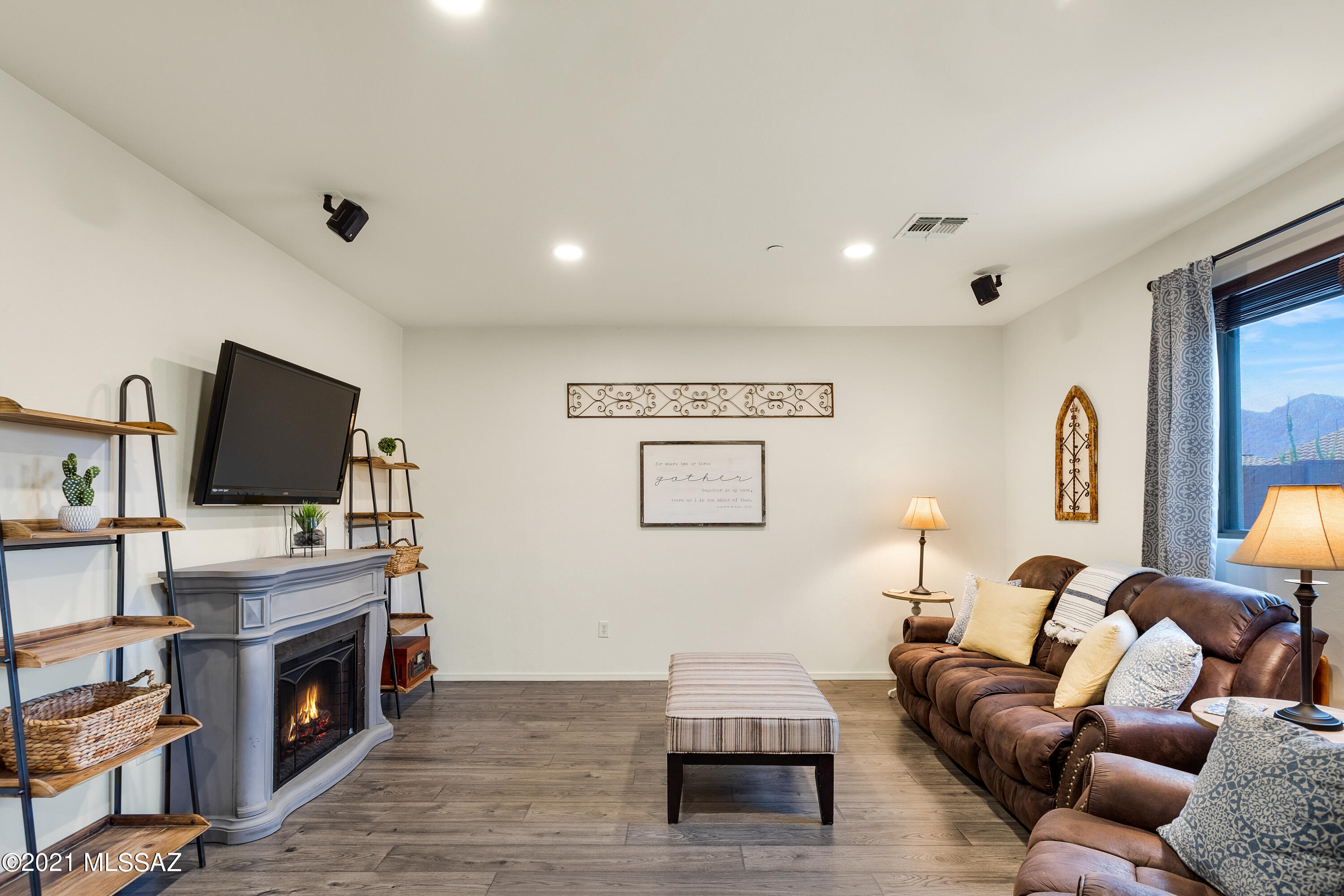 Tangerine Terrace (1-105) - Residential
