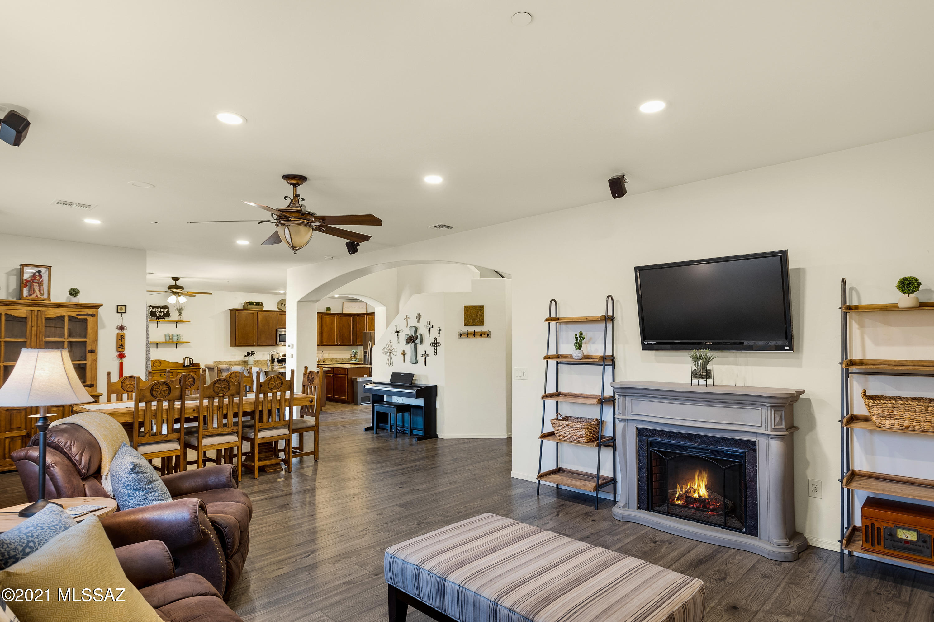 Tangerine Terrace (1-105) - Residential