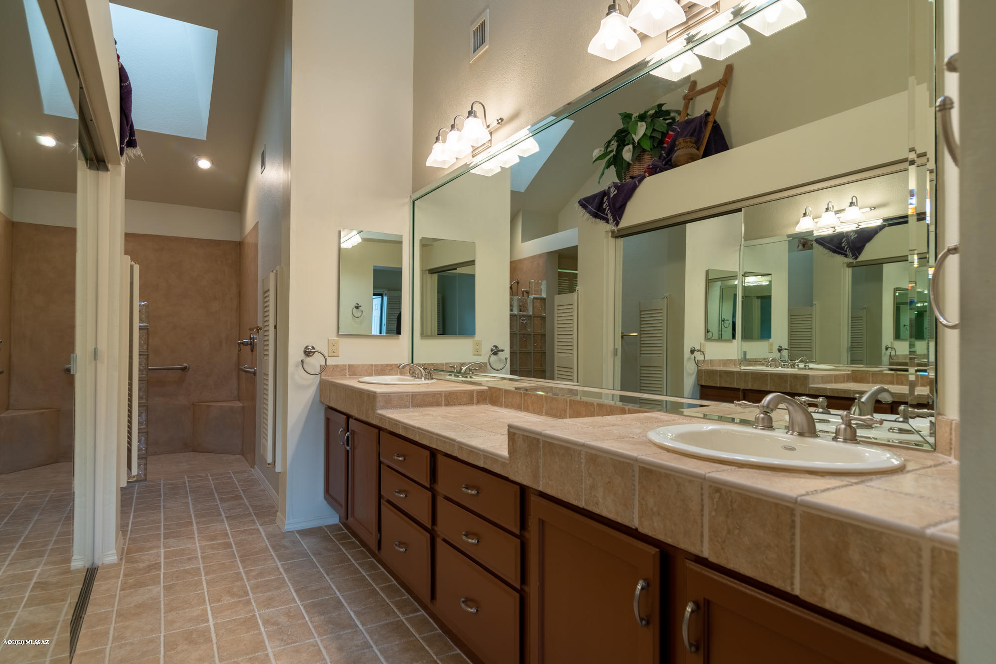 Ventana Canyon Golf Villas - Residential