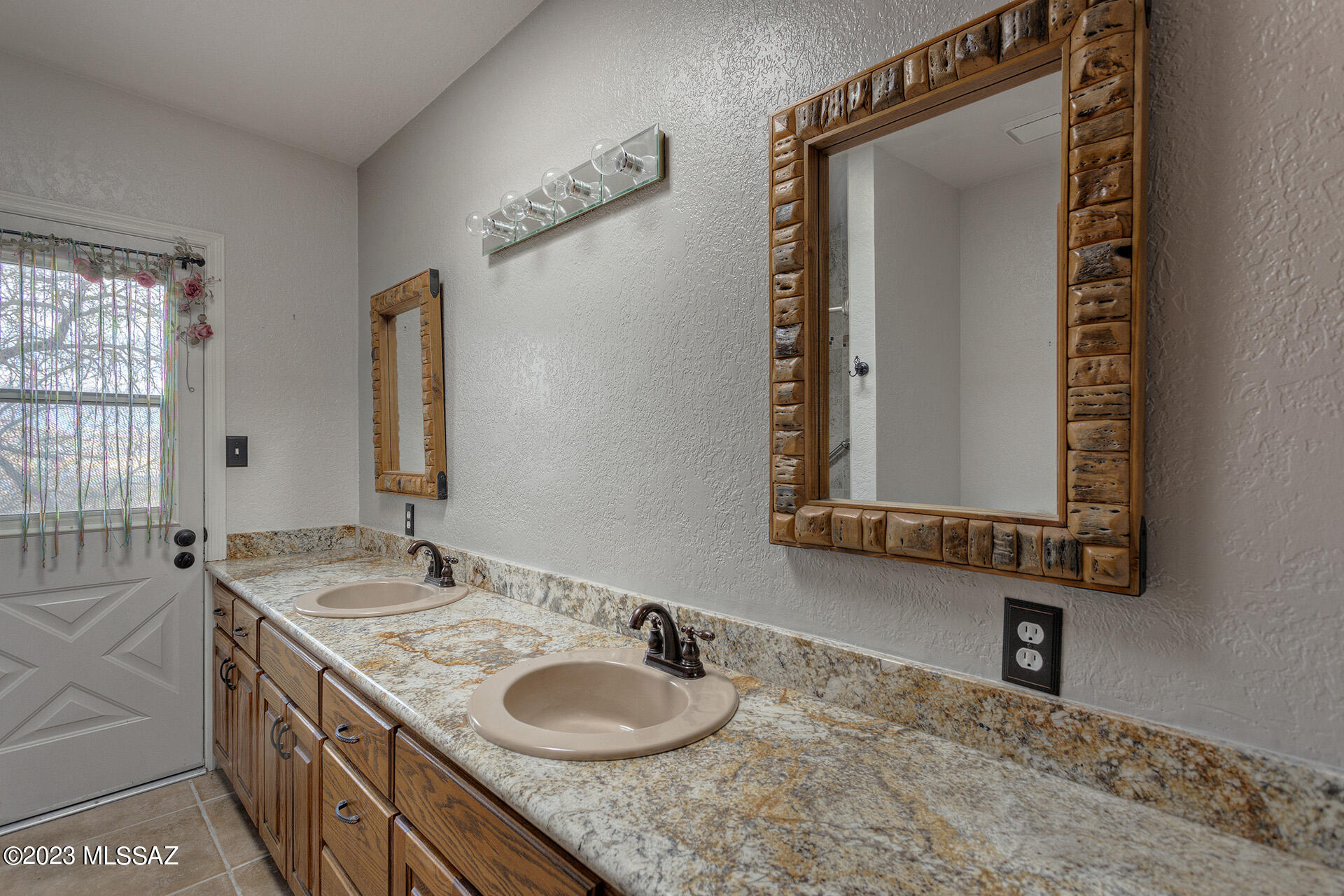 Rio Rico Ranchettes 3 - Residential