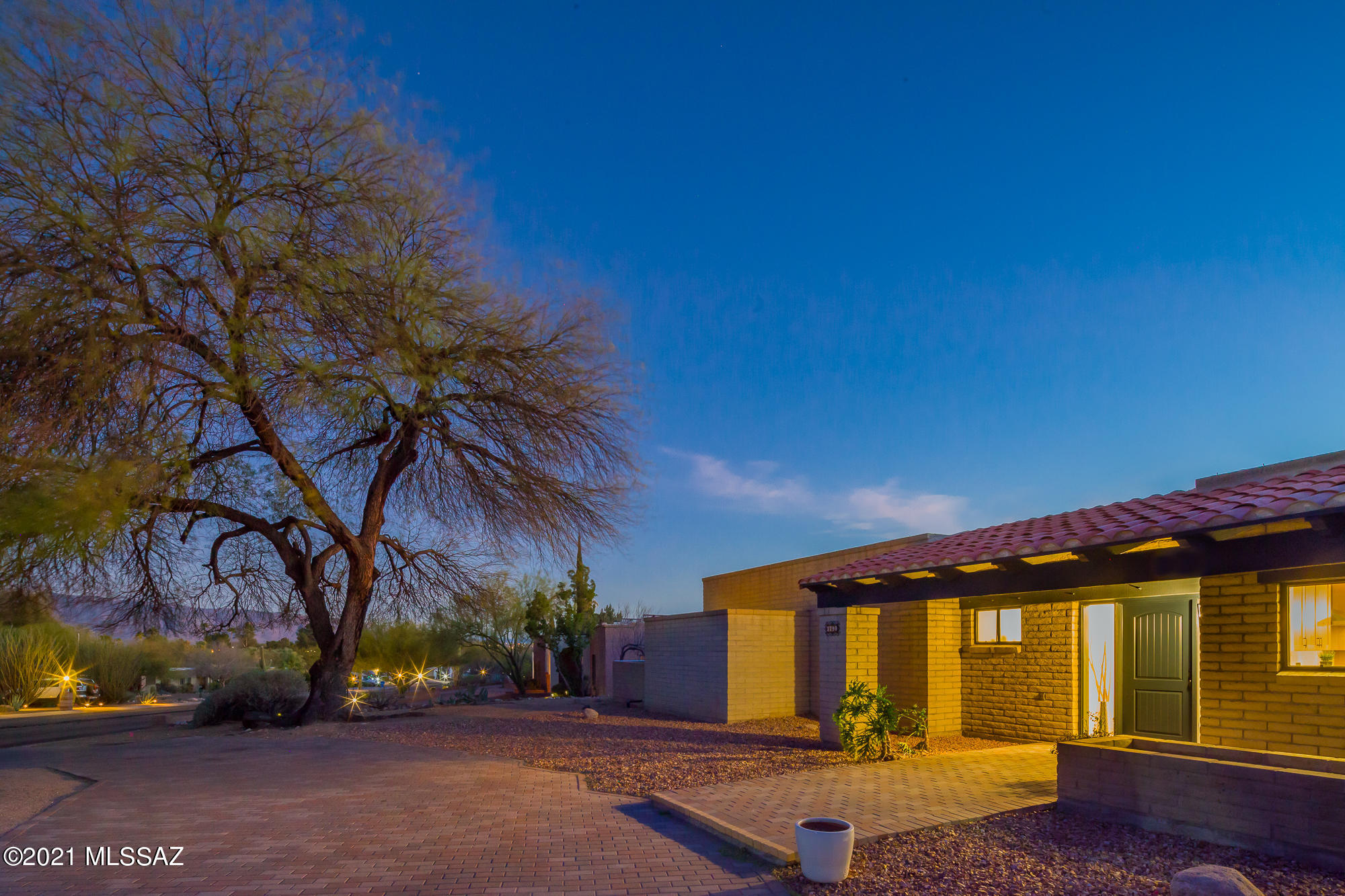 Sabino Vista Knolls (61-135) - Residential