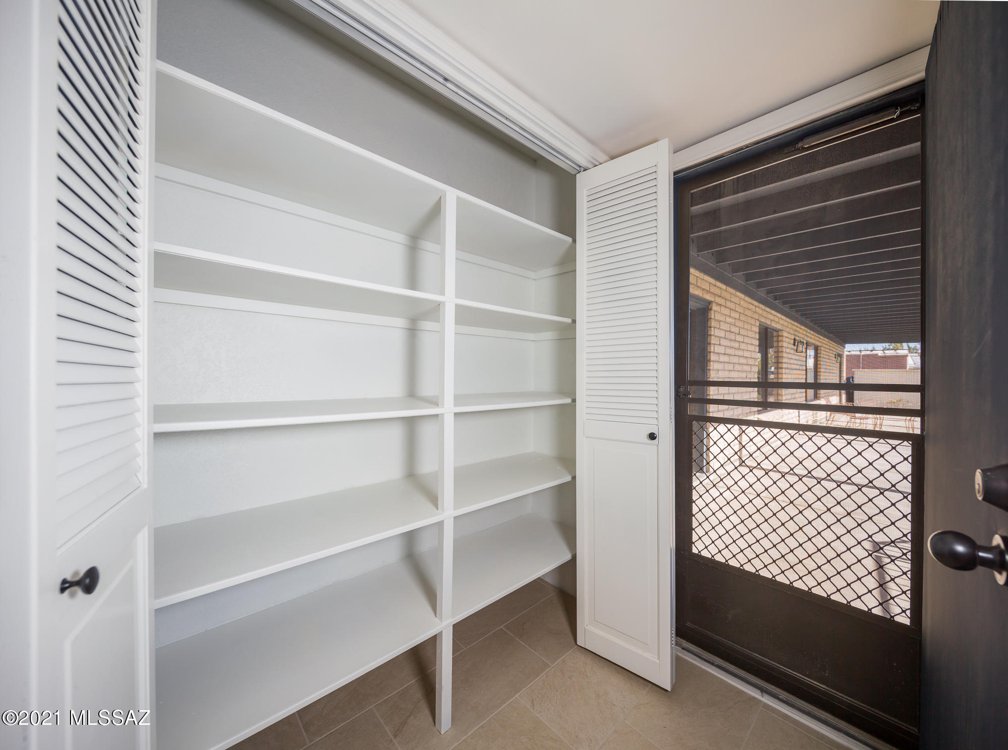 Sabino Vista Knolls (61-135) - Residential