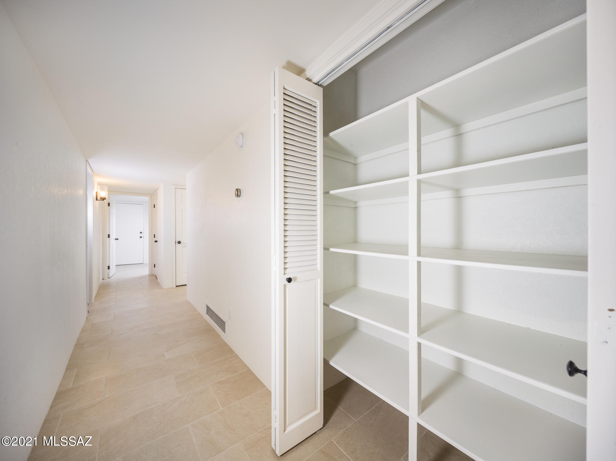 Sabino Vista Knolls (61-135) - Residential
