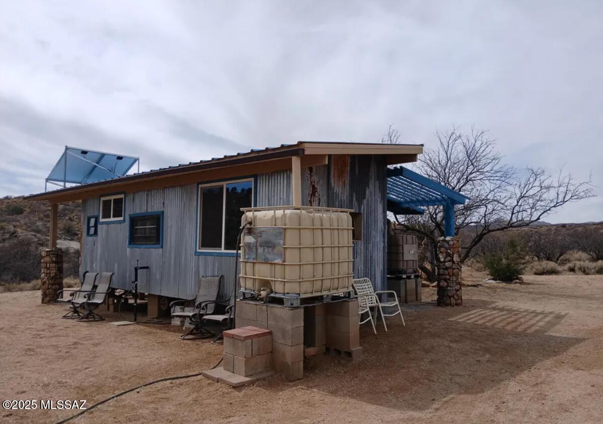 Gorgeous and private 40 acres surrounded by State Land. Private well offers opportunities to expand. Use existing off-grid cabin as a getaway retreat or launching point to build the ranchettte of your dreams. Hilltop 360 mountain views. Multiple flat homesites present. Biodiversity and dark skies are promised. Owner will finance