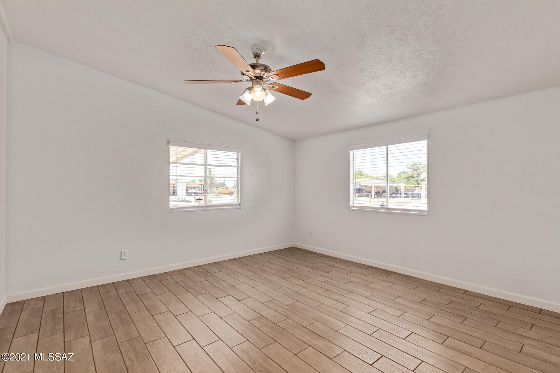 Desert Vista Estates (1-157) - Residential Lease