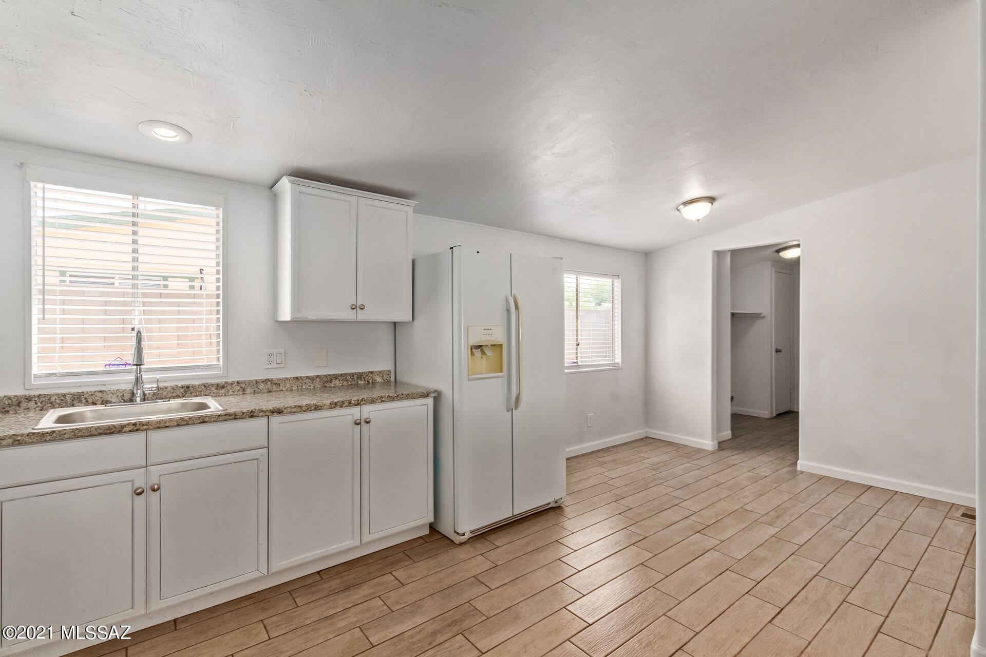 Desert Vista Estates (1-157) - Residential Lease