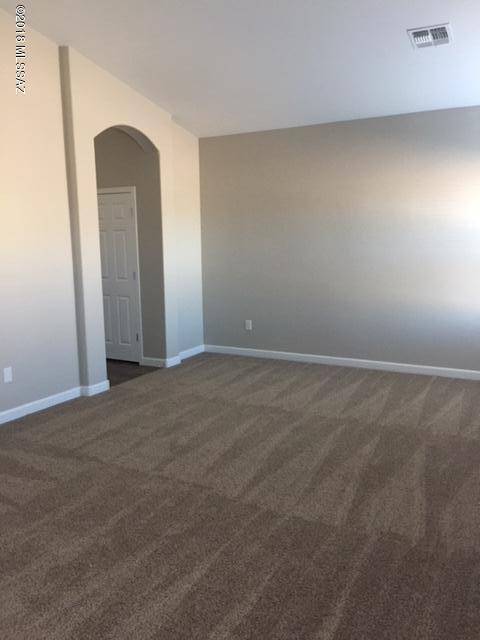 Saguaro Bloom Block 8B - Residential Lease