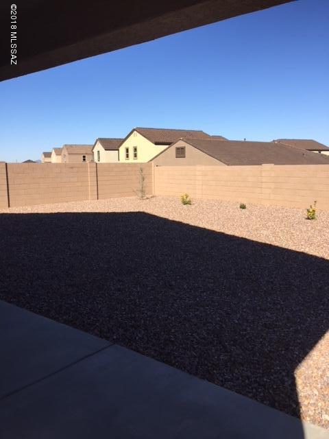 Saguaro Bloom Block 8B - Residential Lease