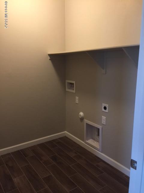 Saguaro Bloom Block 8B - Residential Lease