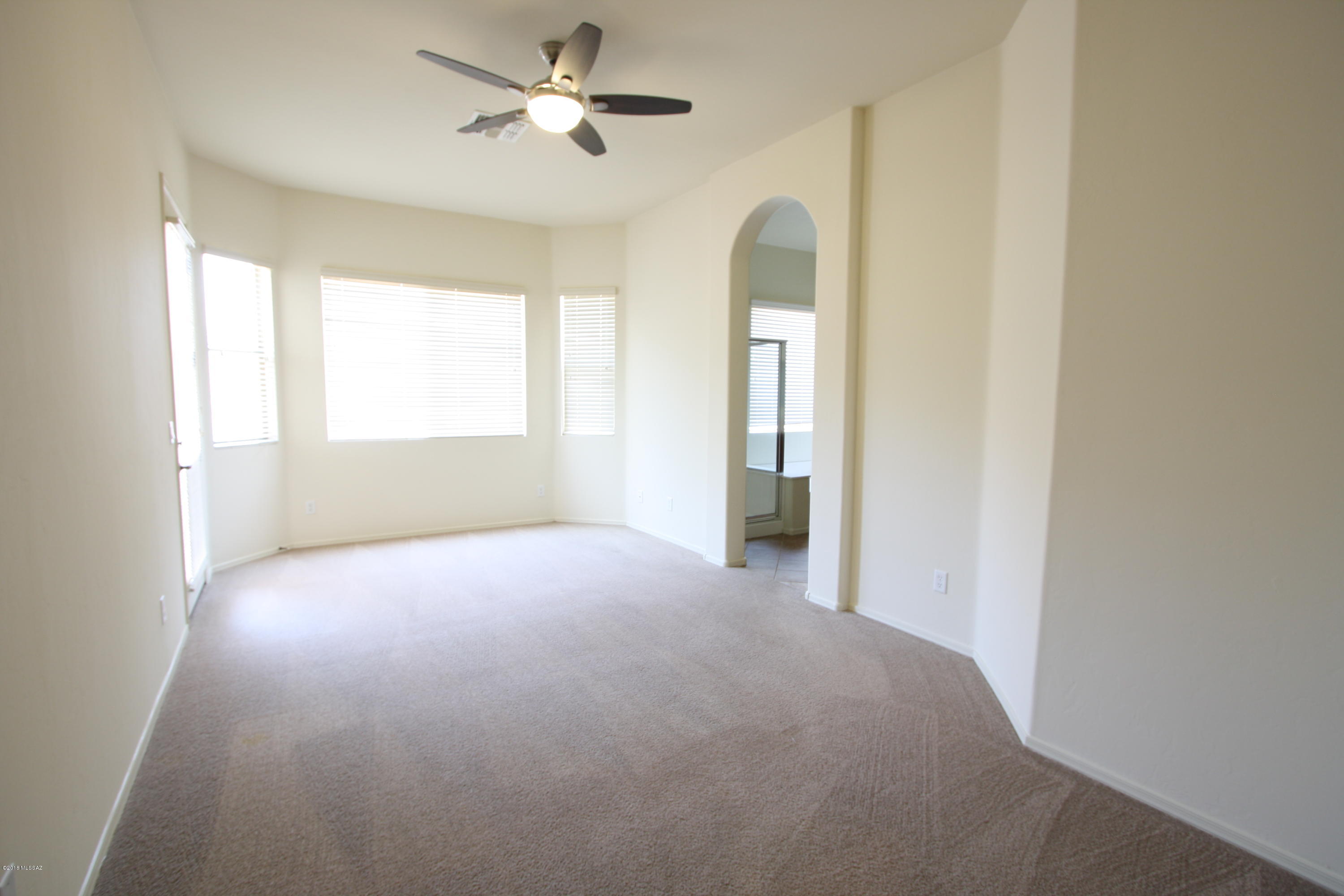 Somerset Canyon Neighborhood 10, Par. X,Y - Residential Lease