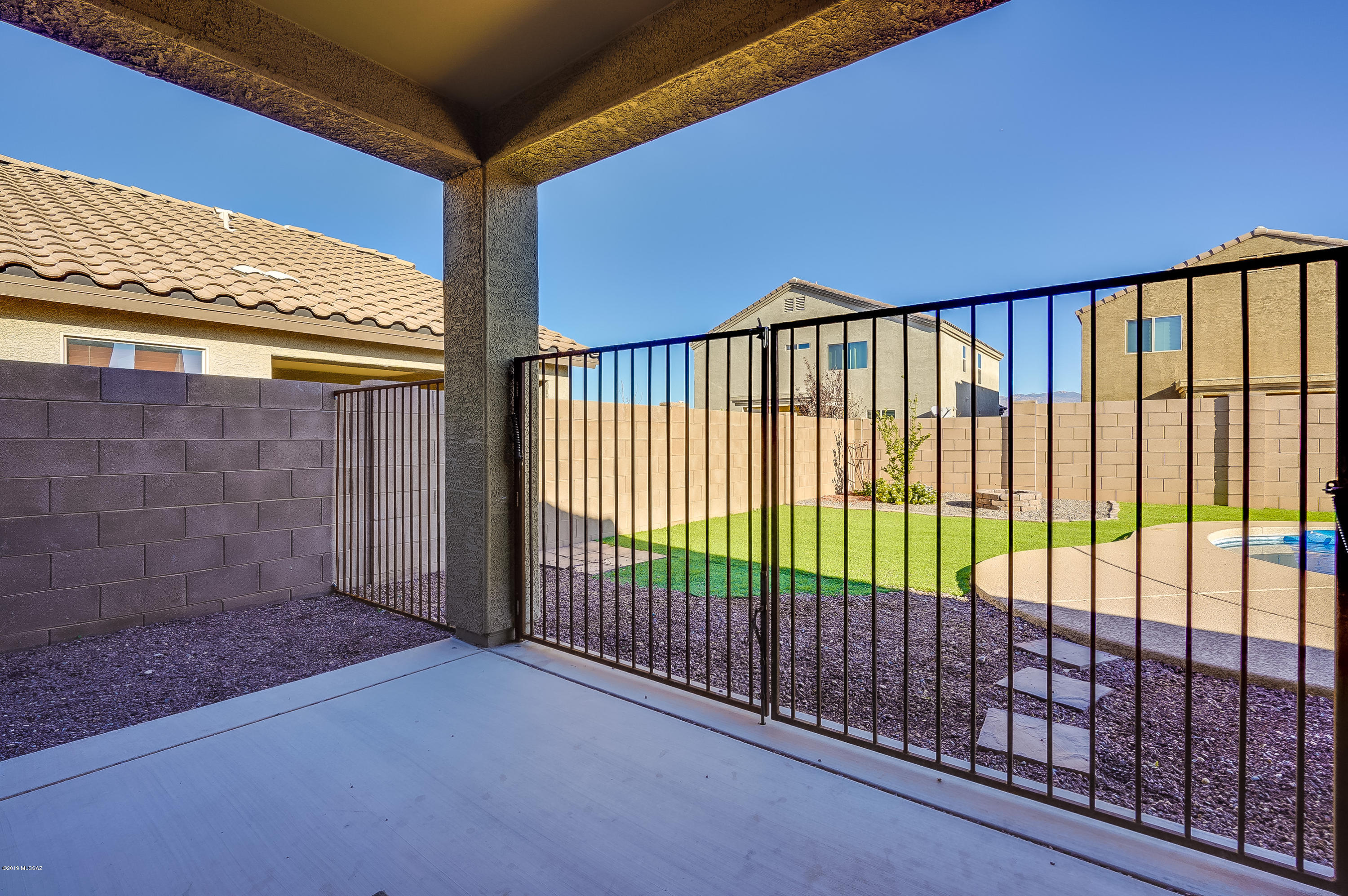 Vista Del Lago (1-123) - Residential