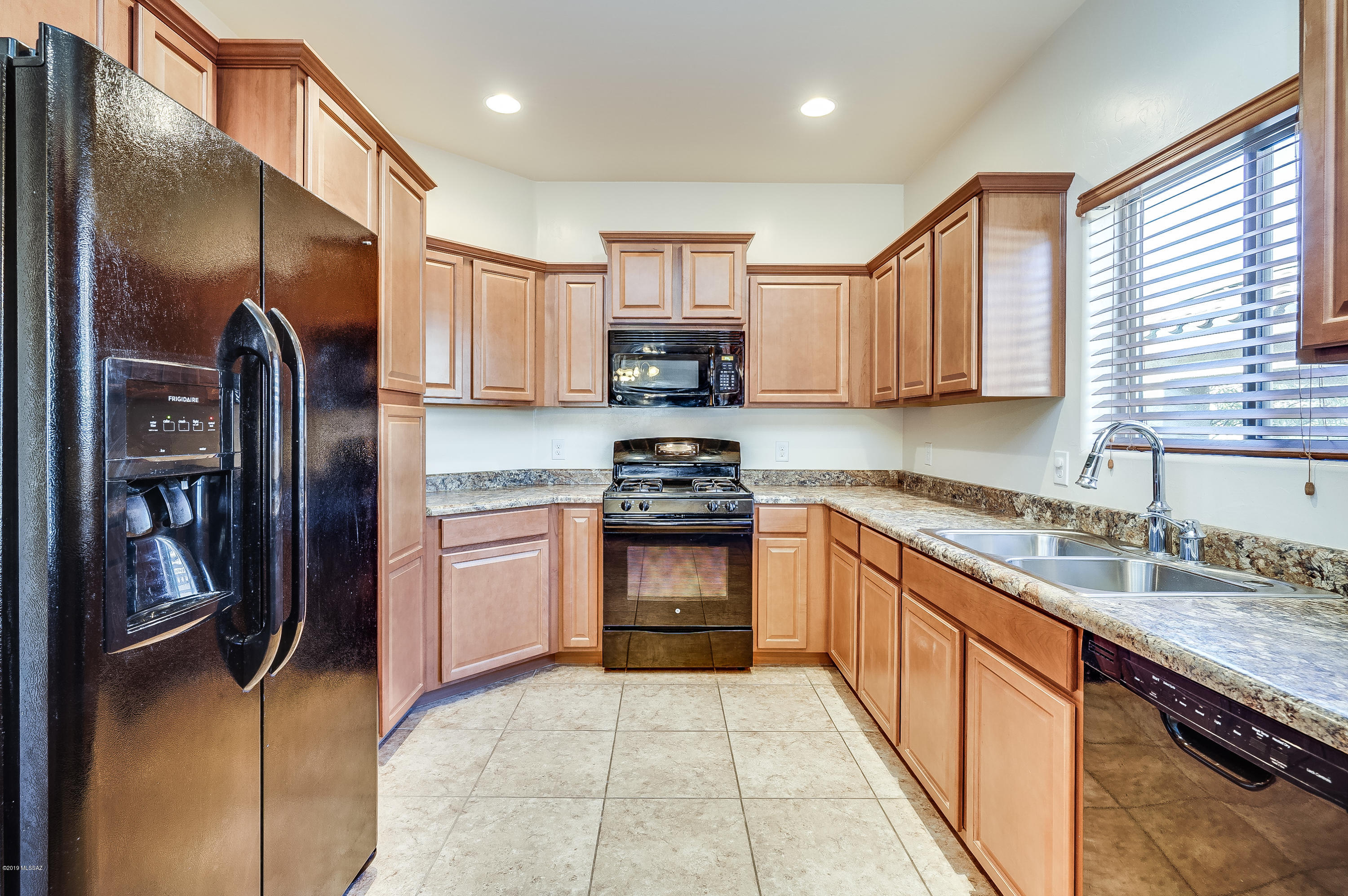 Vista Del Lago (1-123) - Residential