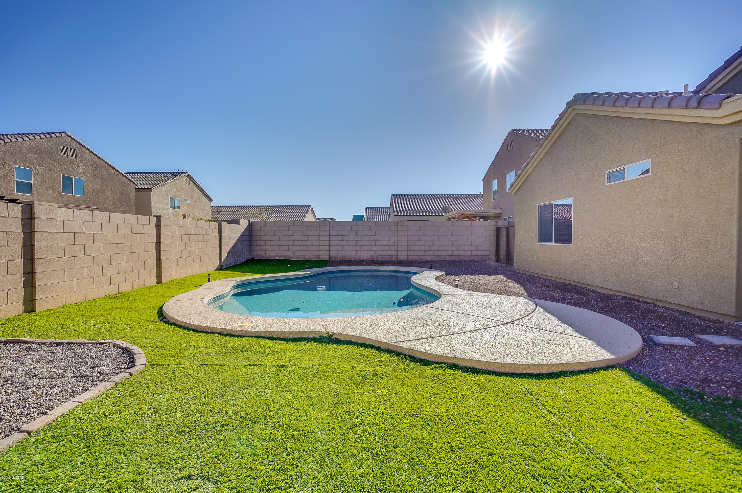Vista Del Lago (1-123) - Residential