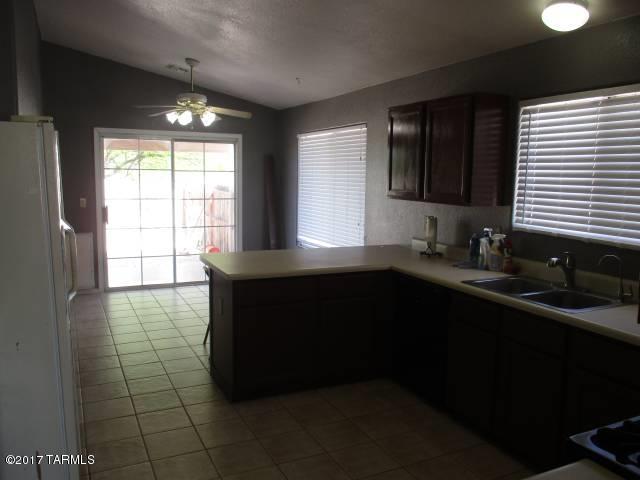 Hacienda Del Oro (1-879) - Residential