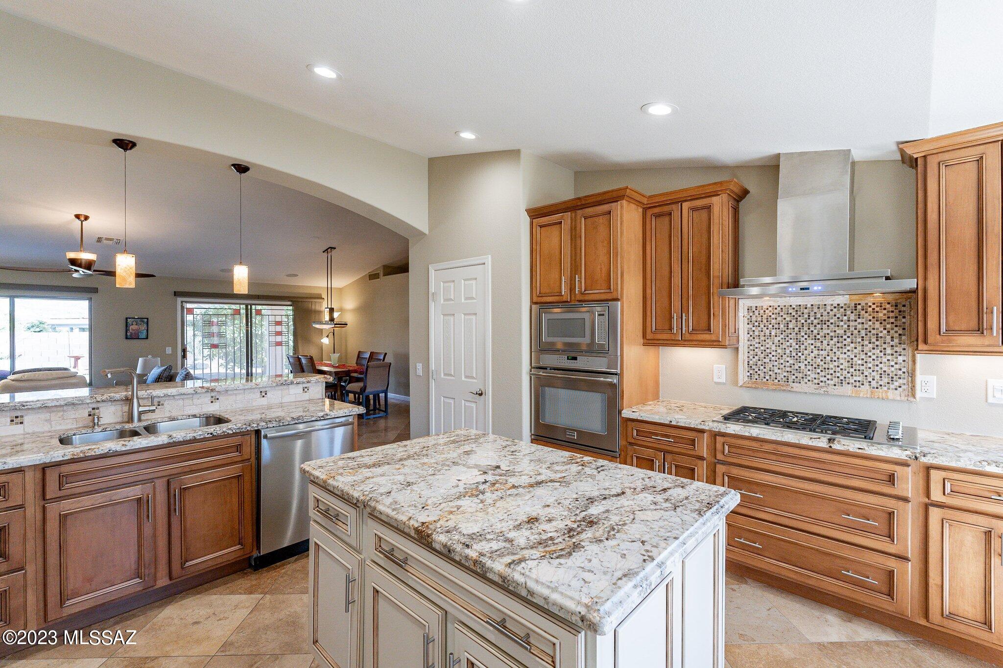 Saddlebrooke - Residential