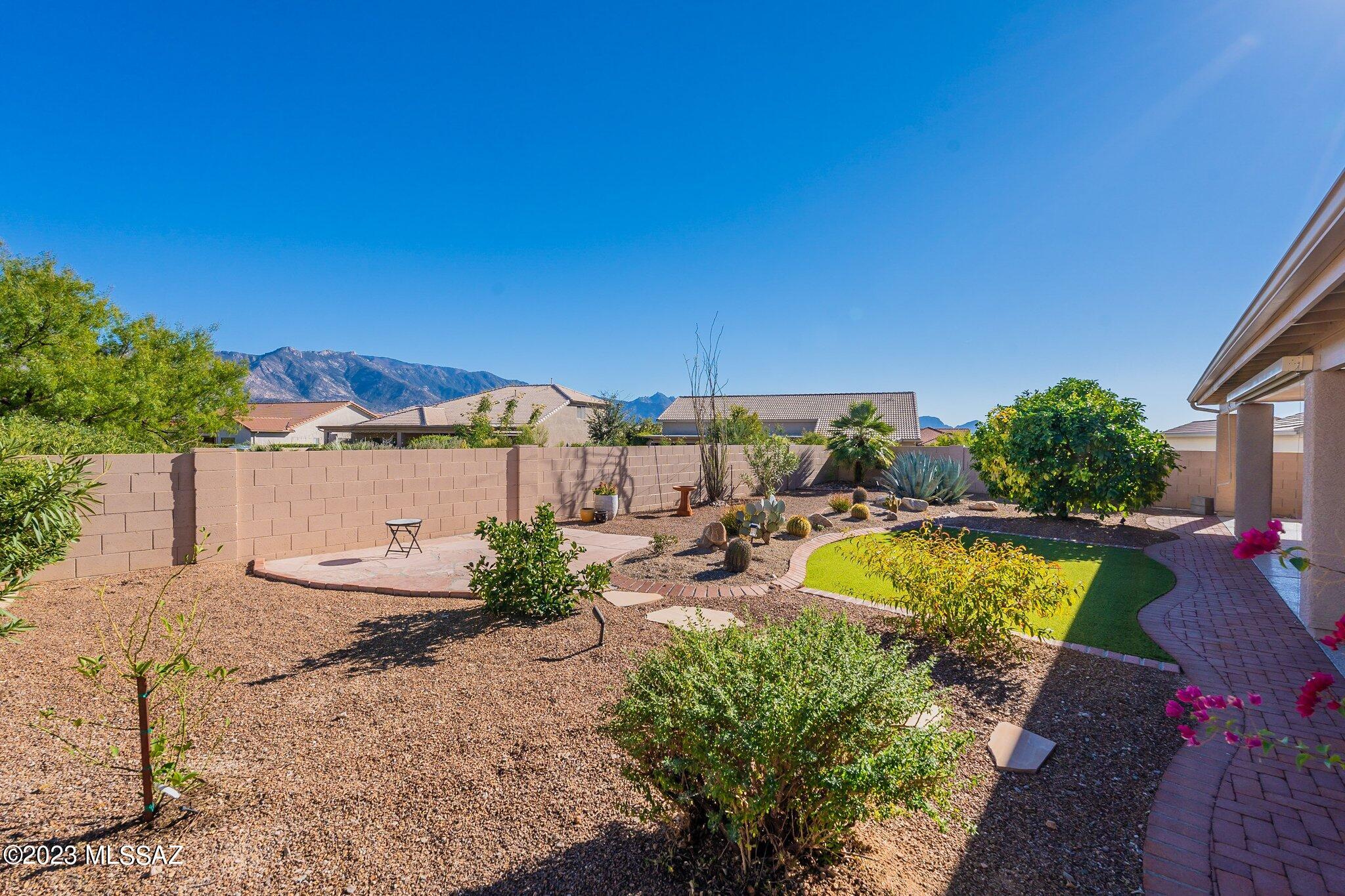 Saddlebrooke - Residential