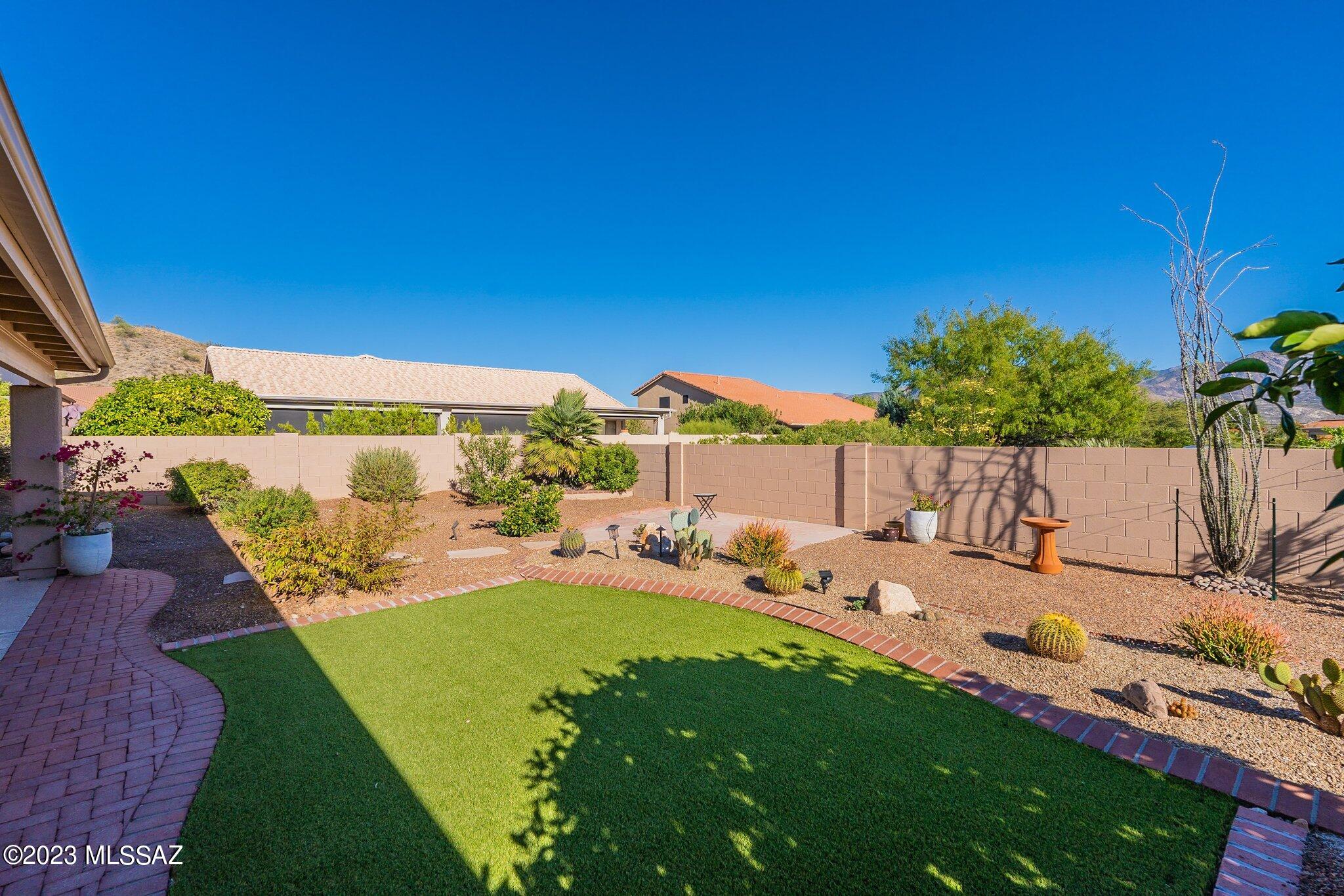 Saddlebrooke - Residential