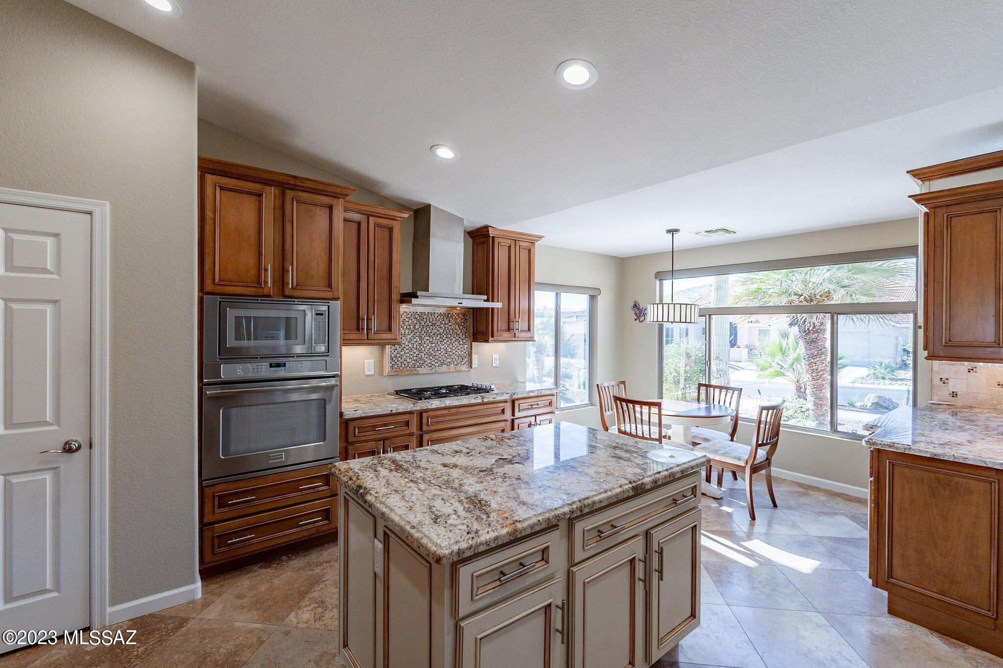 Saddlebrooke - Residential