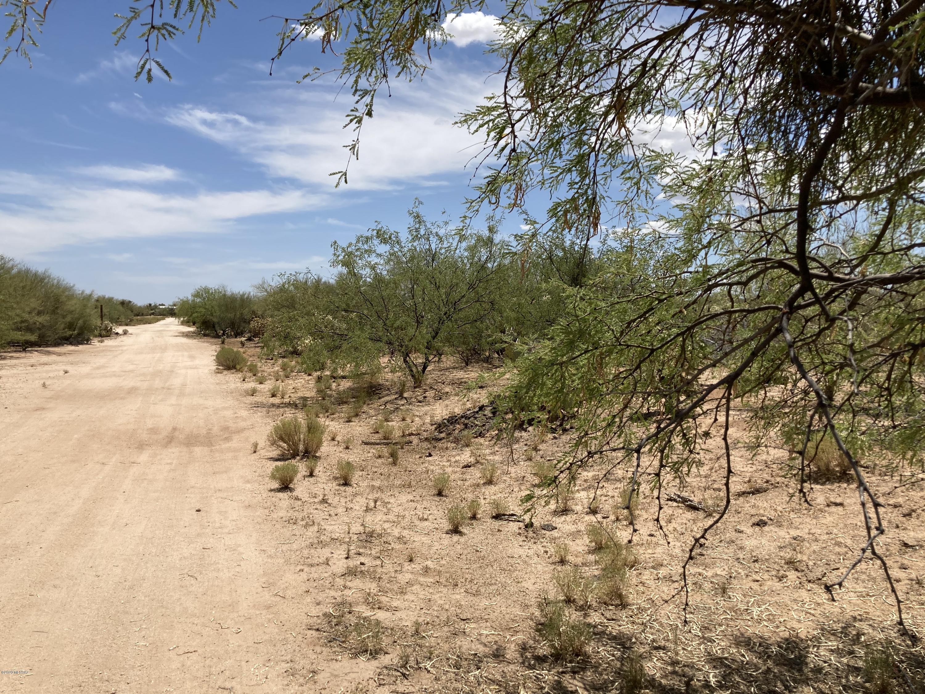 Pristine desert land -1.24 acres - maintained dirt road - great for manufactured or site built home