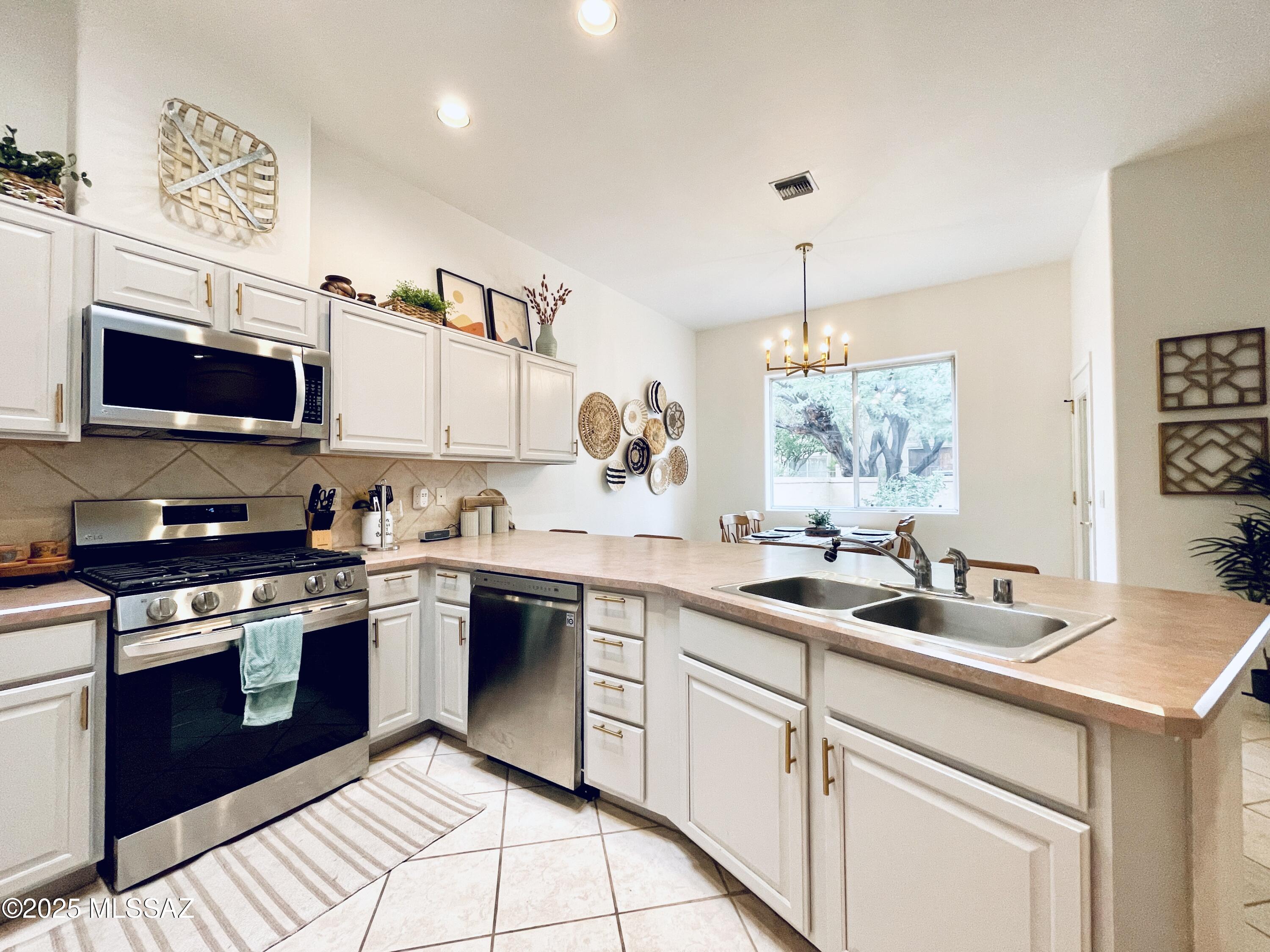 Vistoso Hills Lots 1-80 - Residential Lease