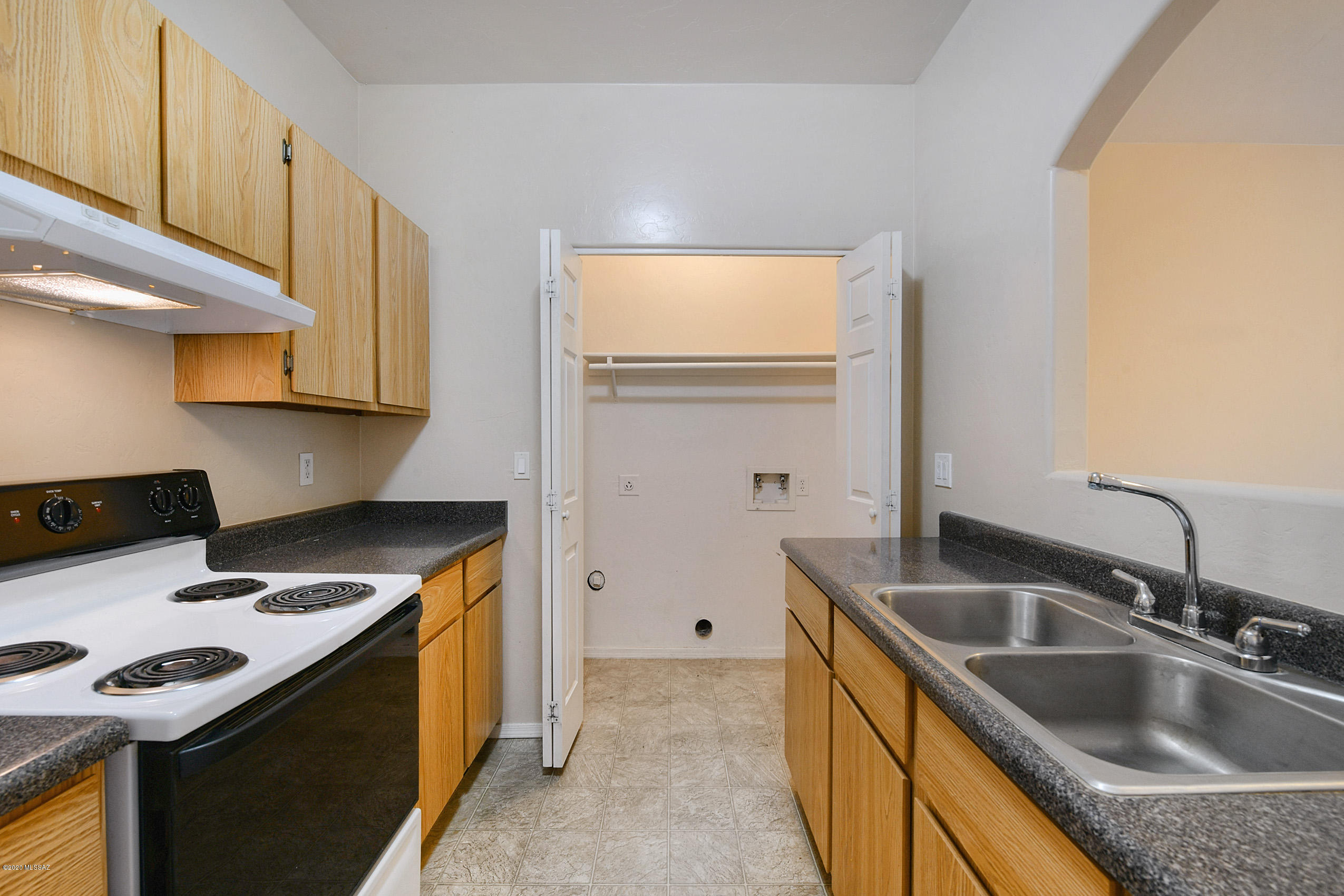 Kennedy Park Twnhss (1-125) - Residential
