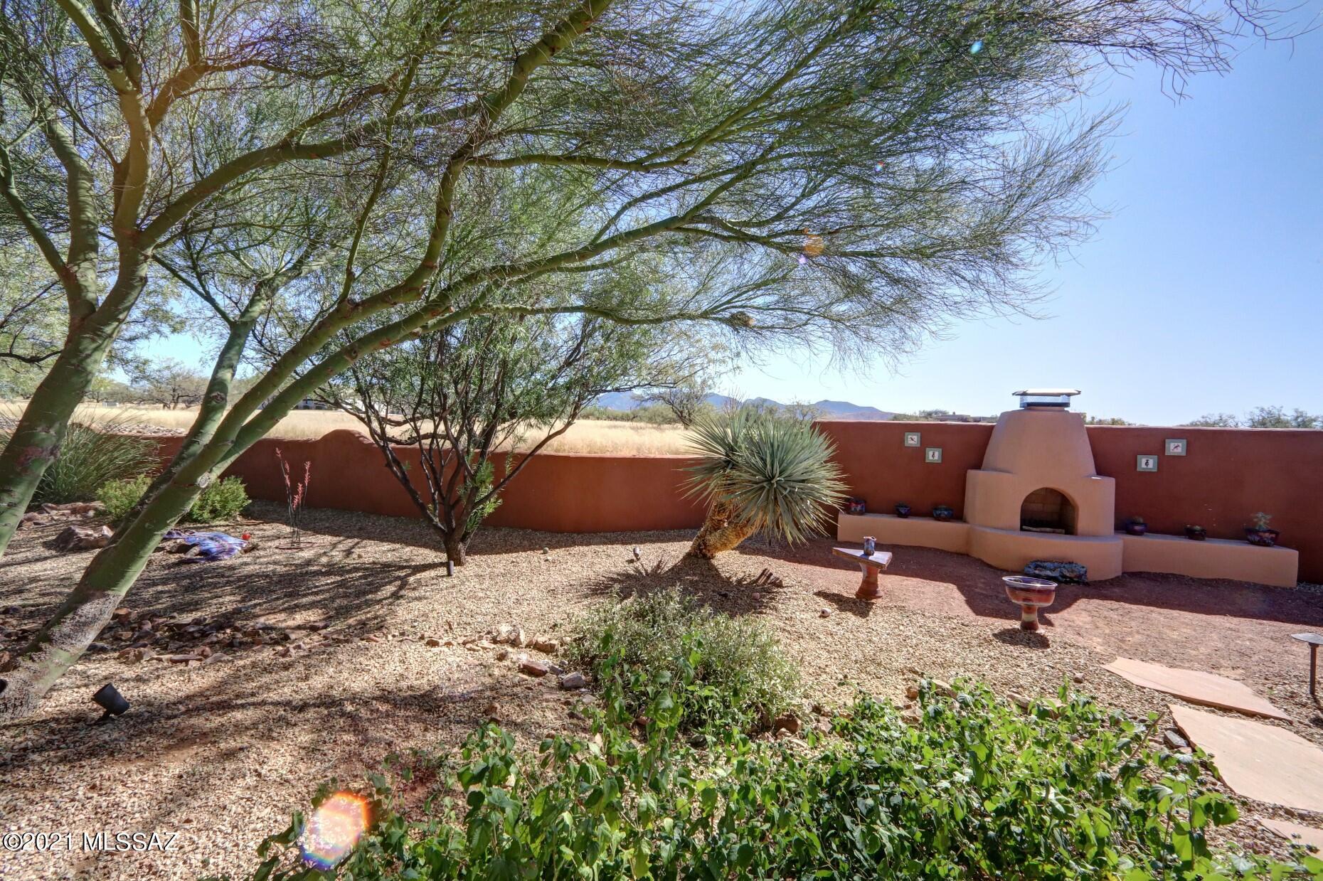 Red Hawk at J-6 Ranch - Residential
