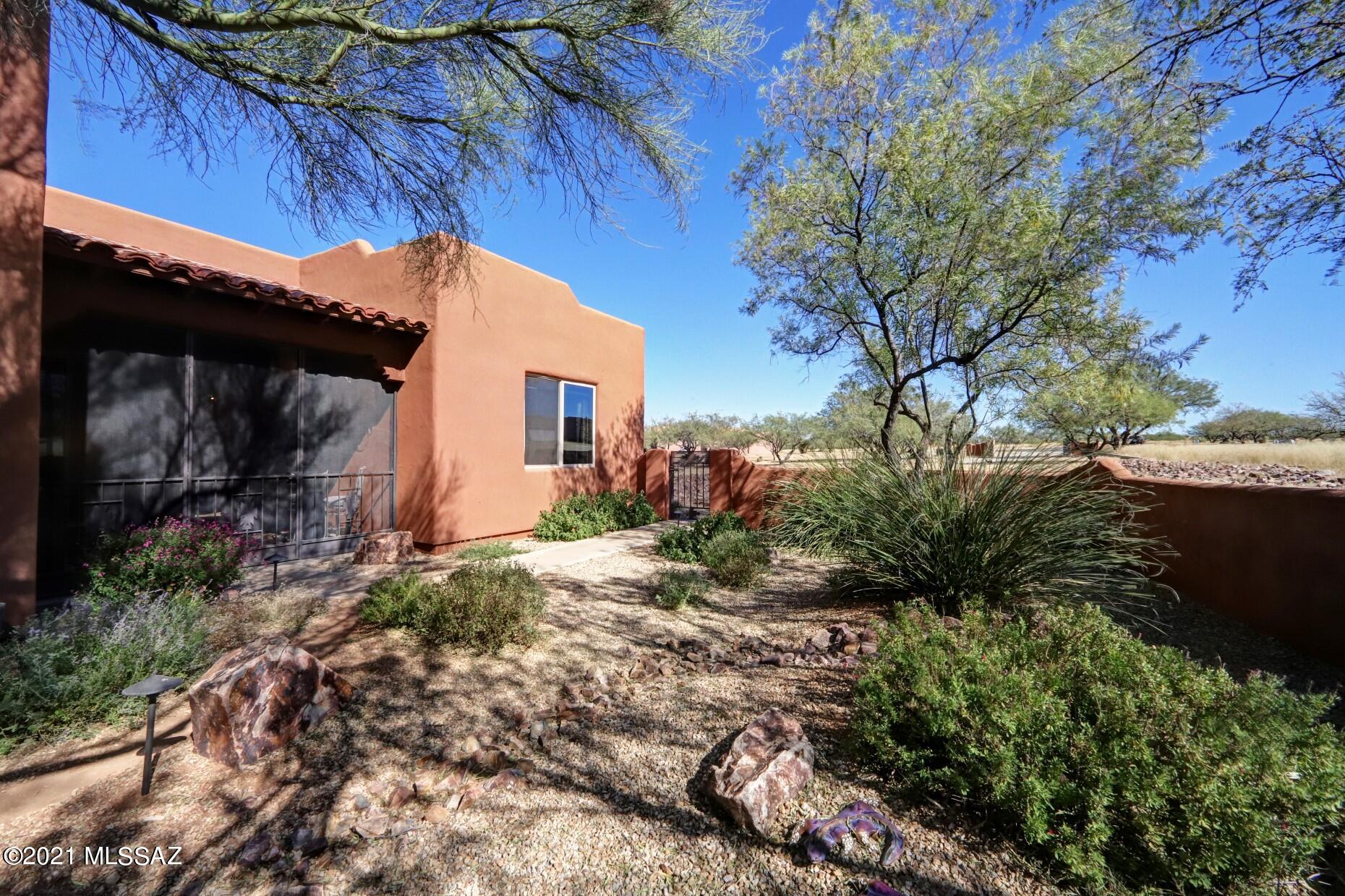 Red Hawk at J-6 Ranch - Residential