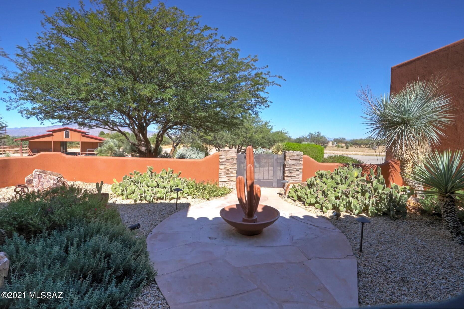 Red Hawk at J-6 Ranch - Residential