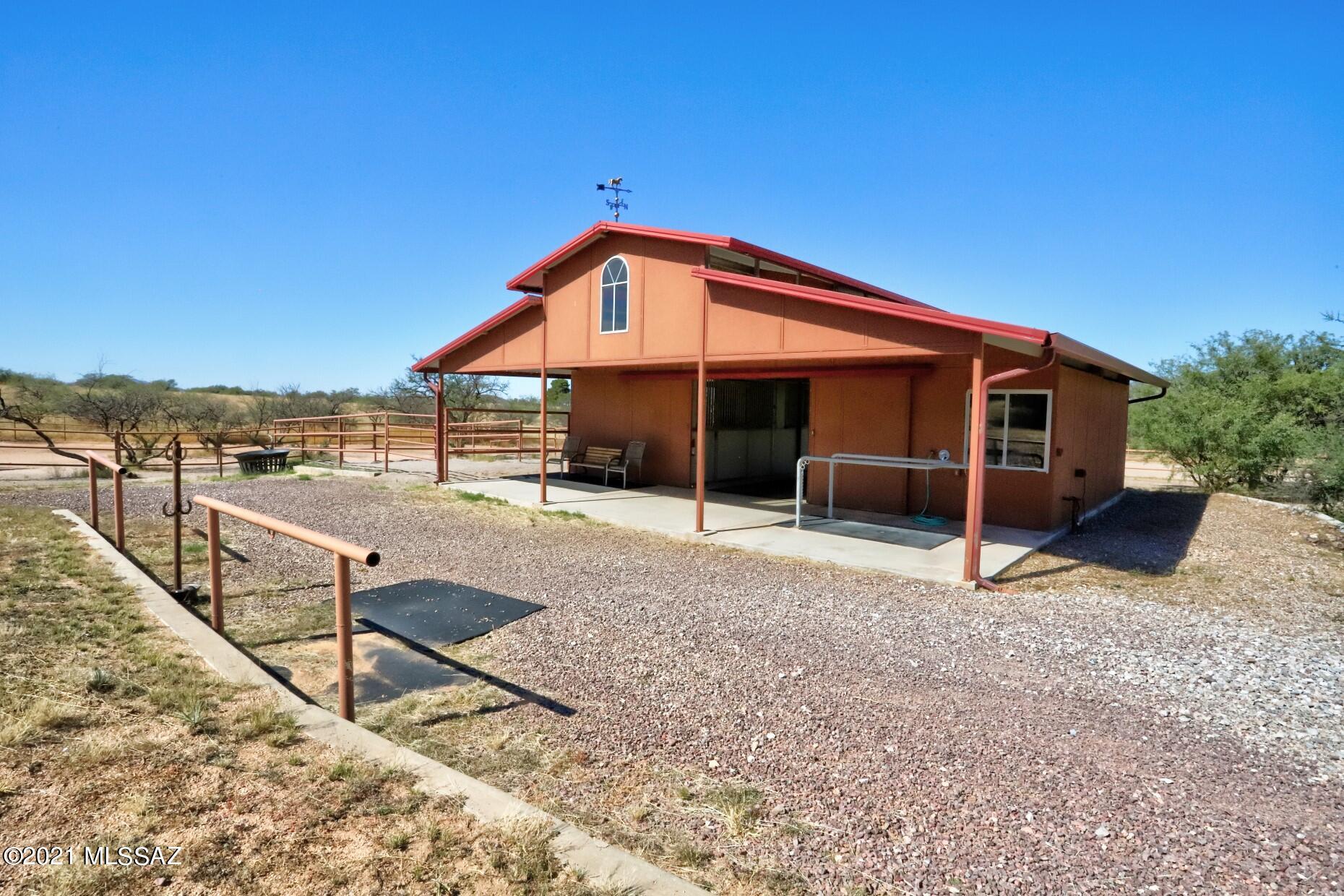 Red Hawk at J-6 Ranch - Residential