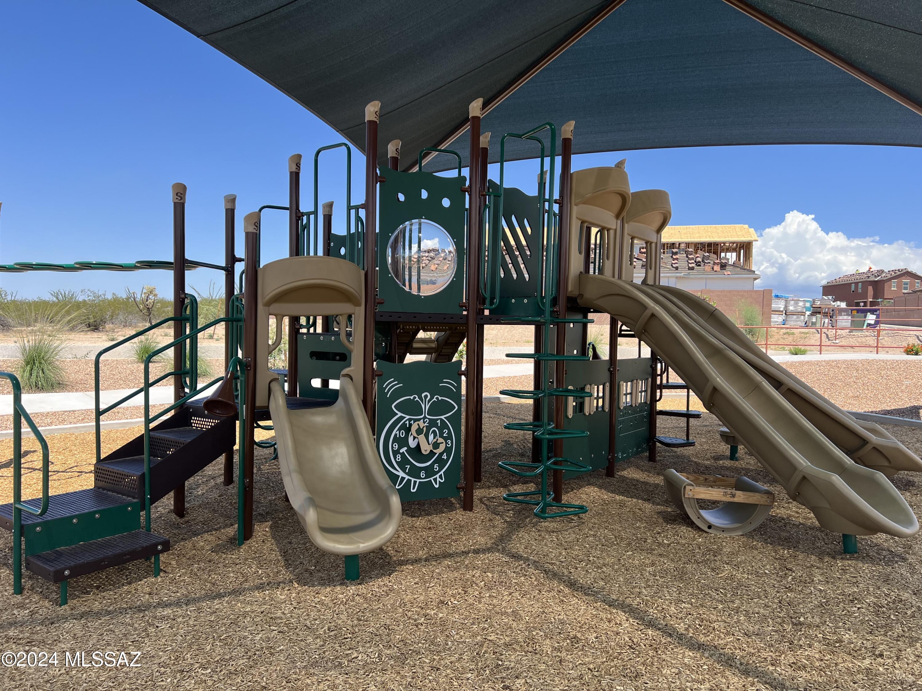 Founders Ridge - Residential
