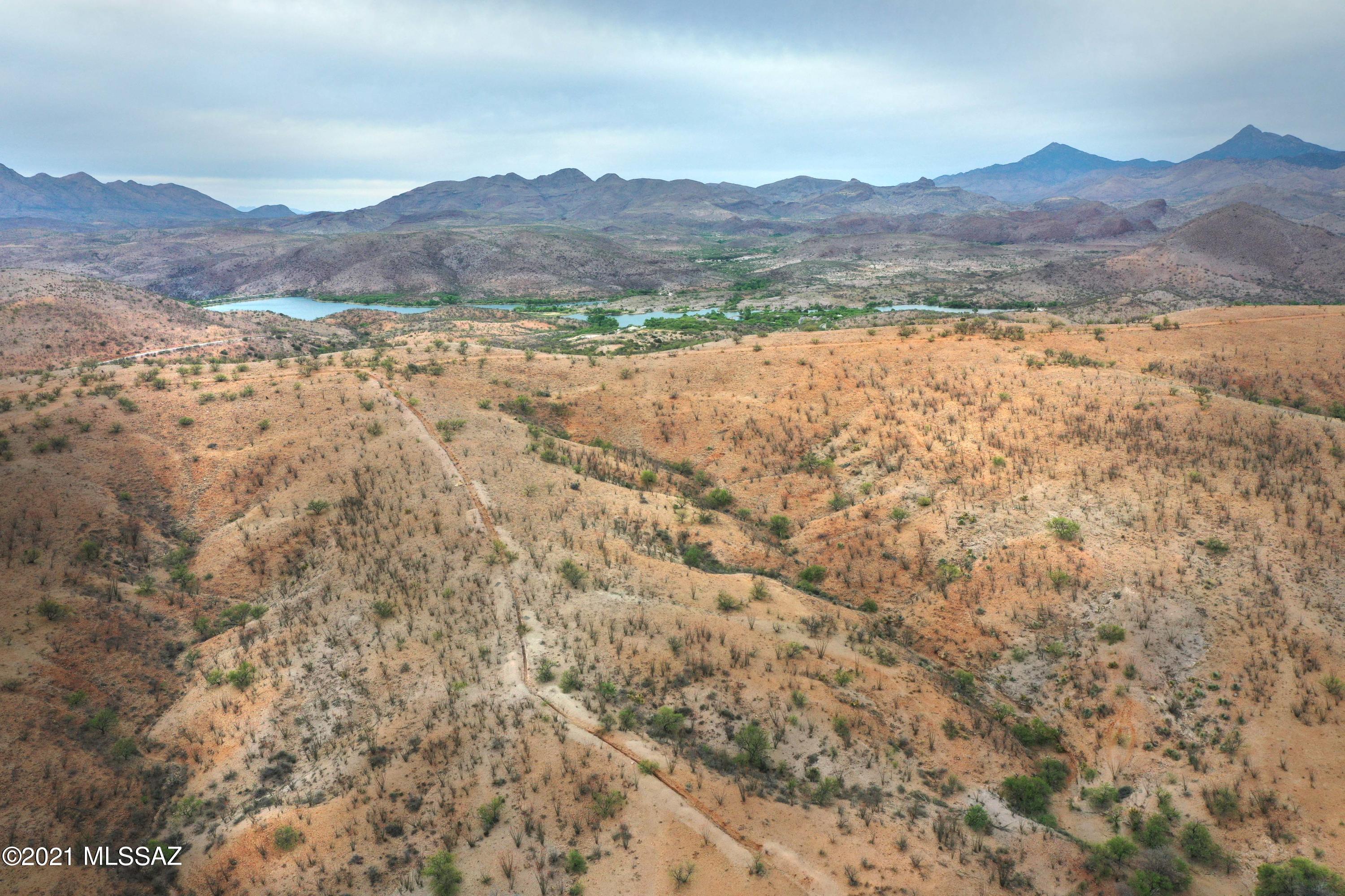 Lake Patagonia Ranch - Land