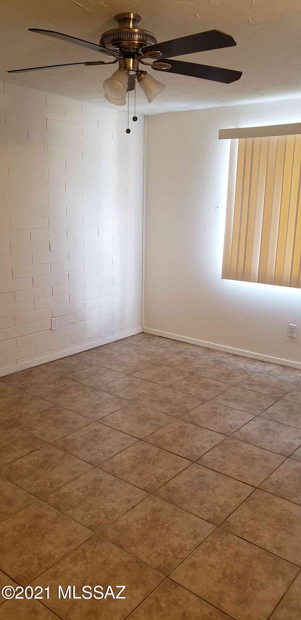 Casas Jamaica Townhouses (1-25) - Residential Lease