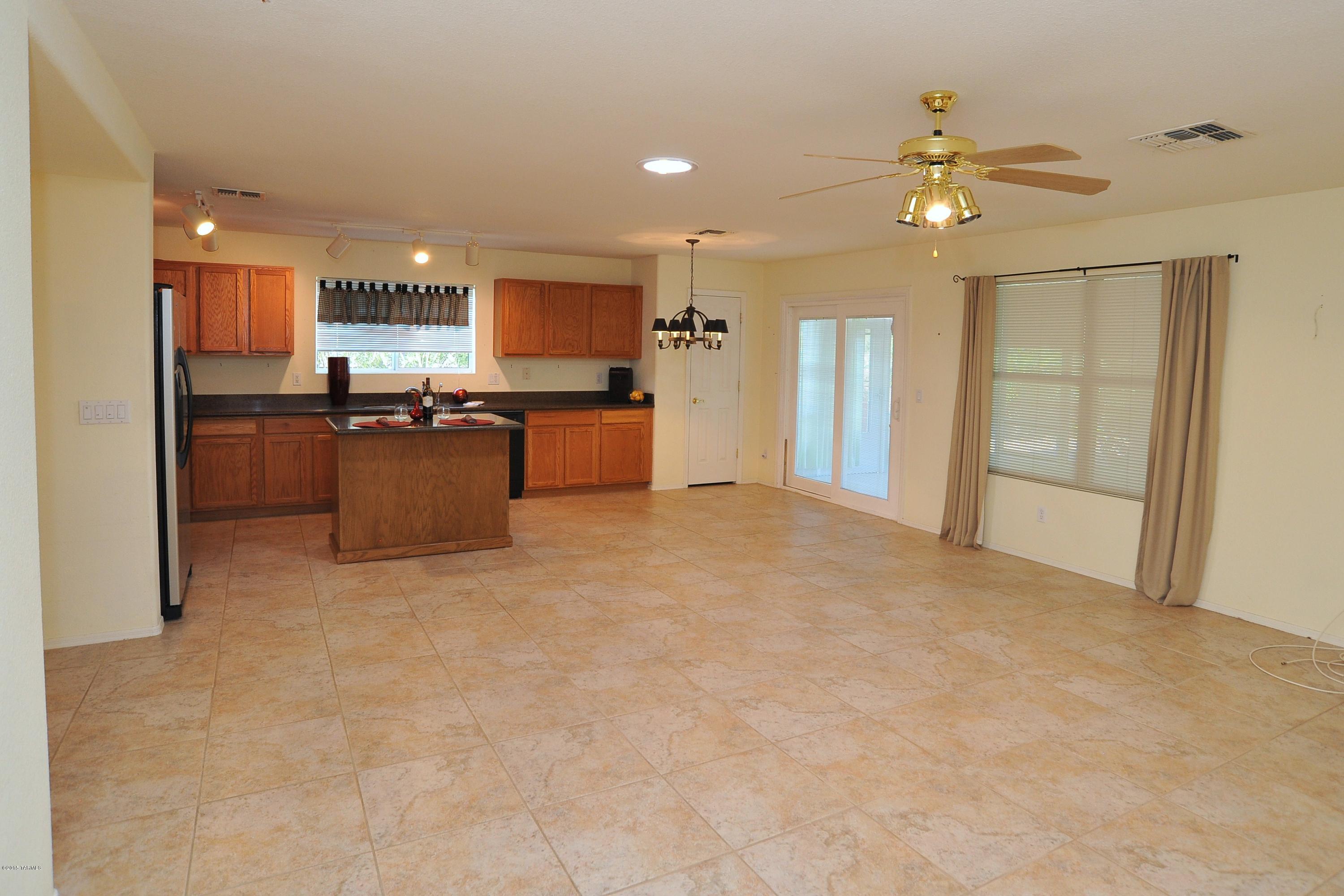Rancho Del Lago (1-100) - Residential