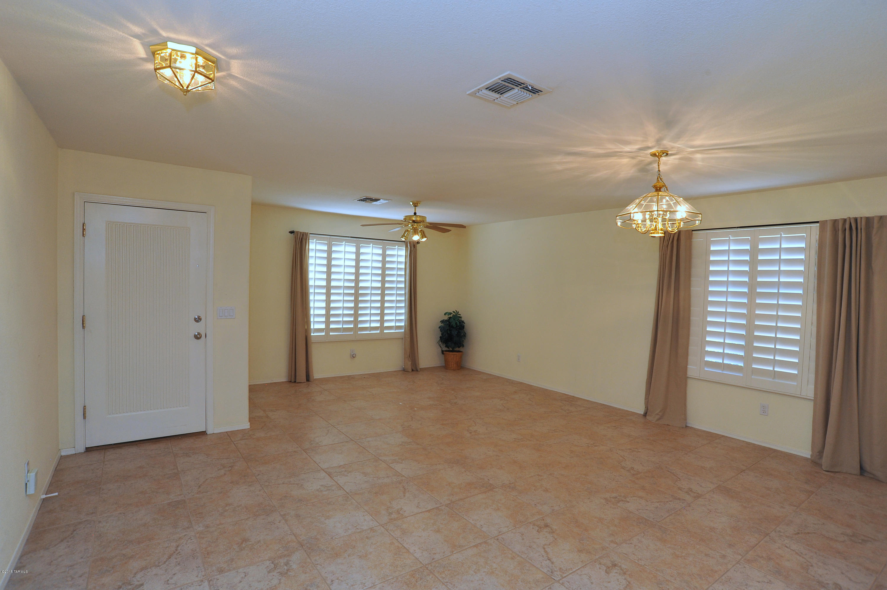 Rancho Del Lago (1-100) - Residential