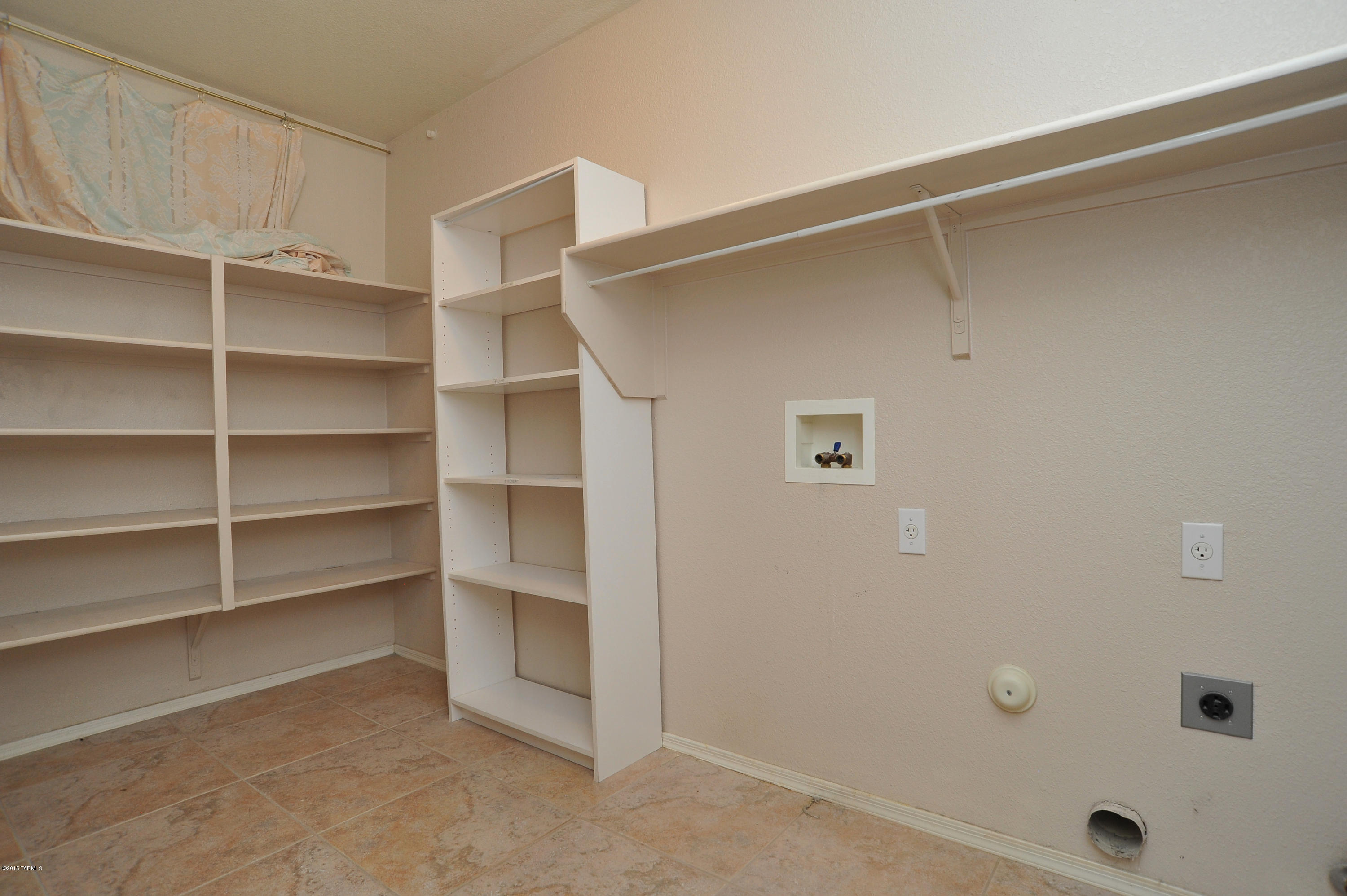 Rancho Del Lago (1-100) - Residential