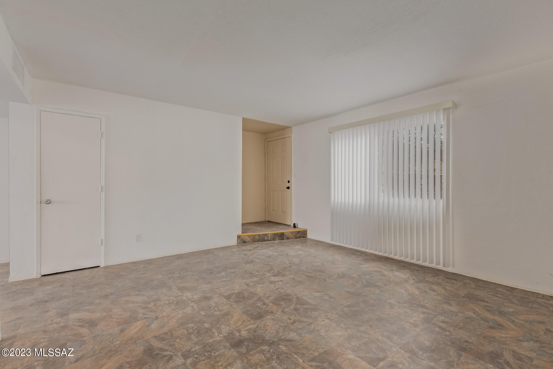 Villas Delmoral (1-23) - Residential