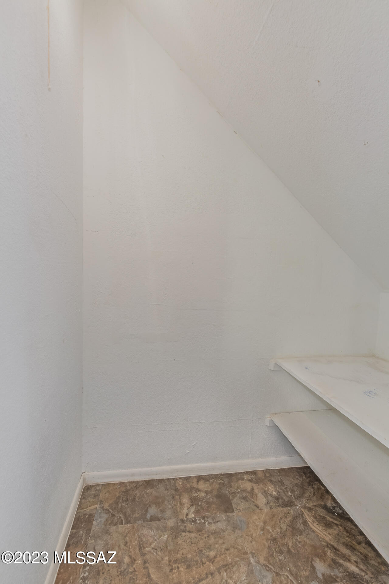 Villas Delmoral (1-23) - Residential