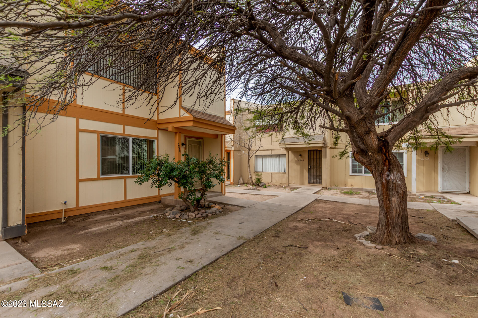 Villas Delmoral (1-23) - Residential