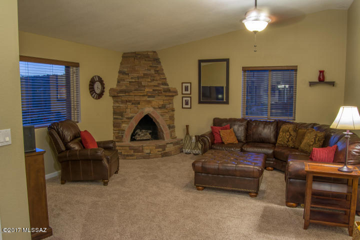 Unsubdivided - Residential Lease