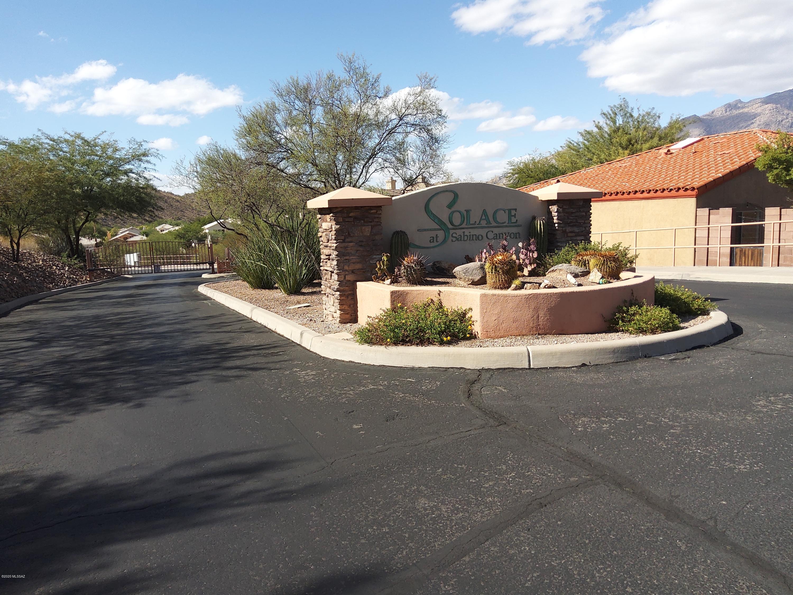 Open bright great room floor plan with four bedrooms located at a very well kept gated community of 37 units.Close to Sabino Canyon park and shopping center and restaurants at Sunrise and Kolb..District 16 Schools.A F Sterling construction in good condition.Well priced check and compaire 
 with the comps.