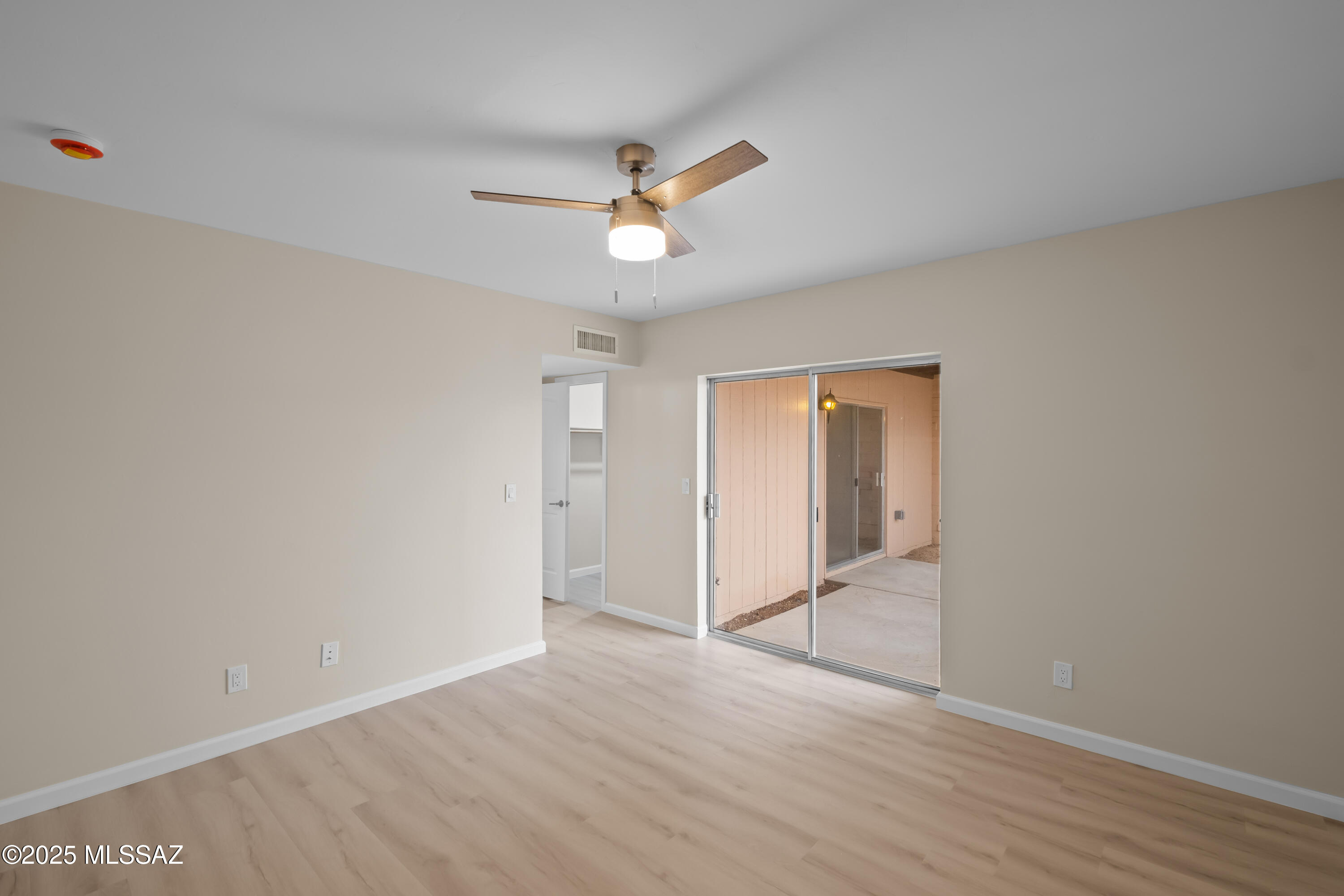 McCormick Place Twnhms Blk I (1-86) - Residential