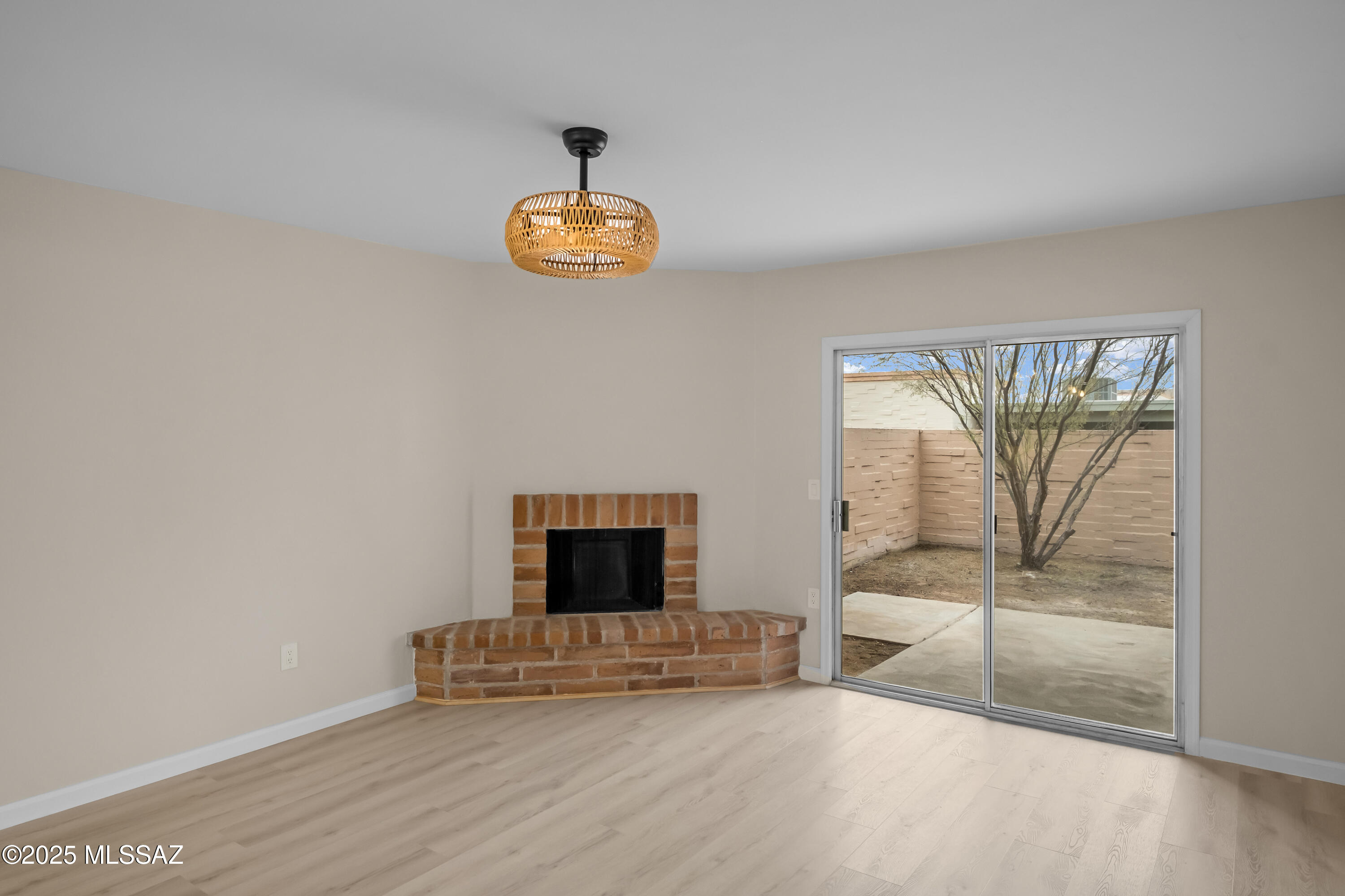 McCormick Place Twnhms Blk I (1-86) - Residential