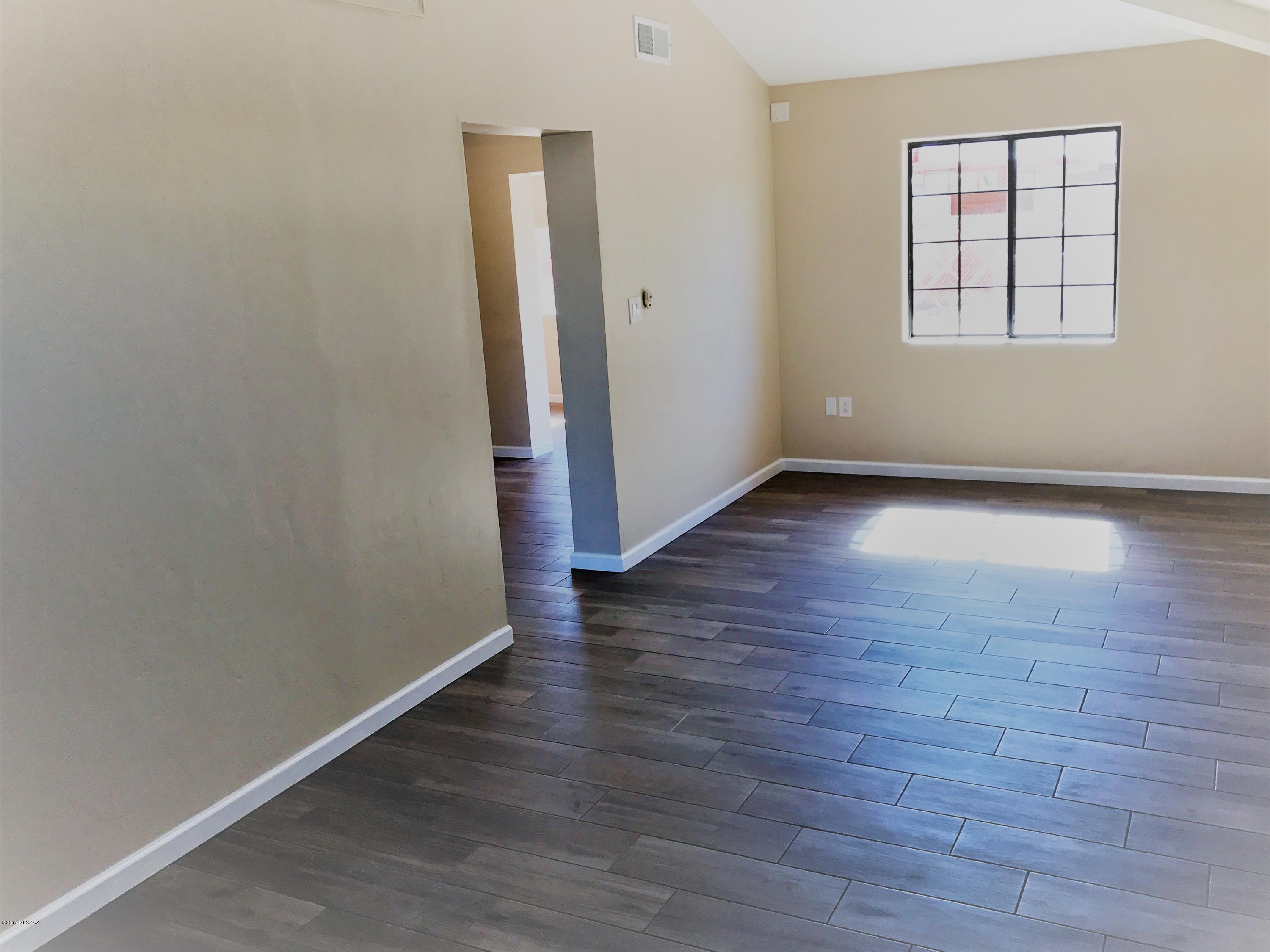 Maryvale Manor - Residential